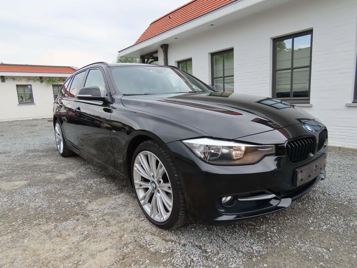 BMW 320 Touring 320iAS sport Noir - 1