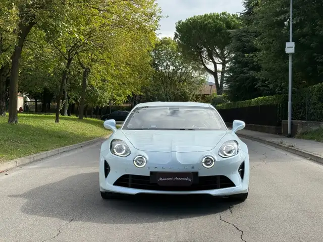 Alpine A110 view 14