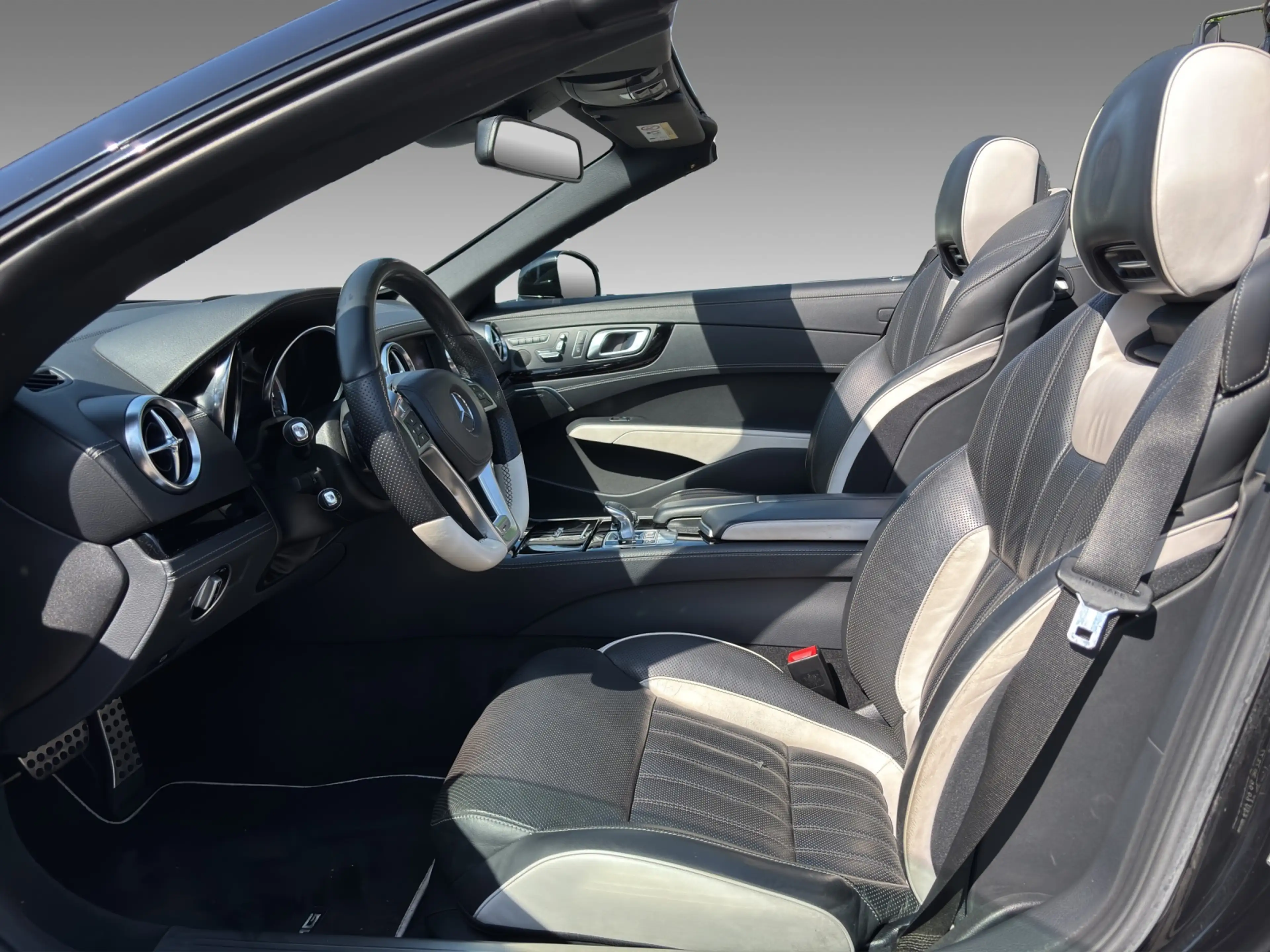 Mercedes-Benz SL 350 AMG 2 Look Edition Airscaf Pano Sitzklim — photo 8