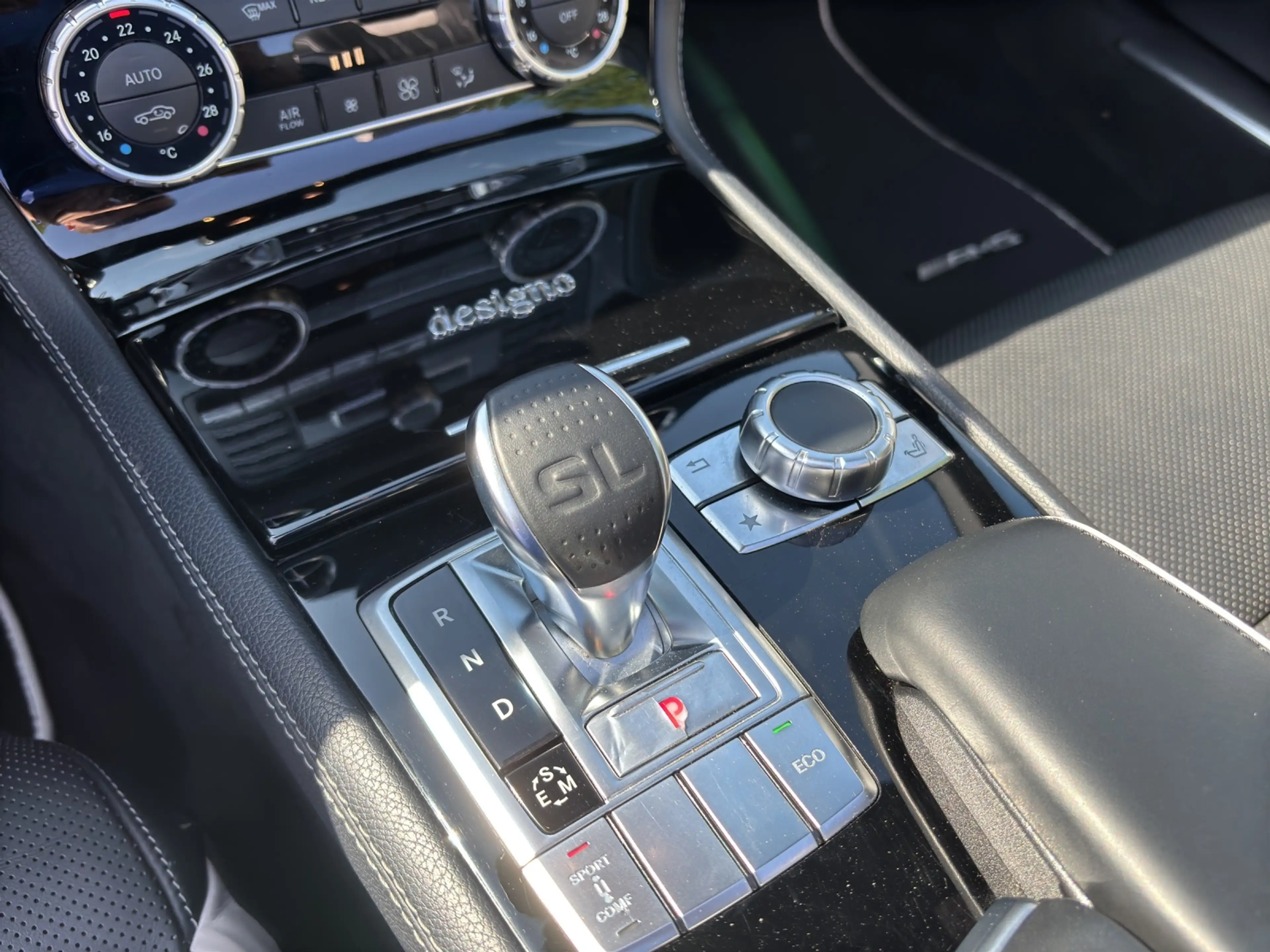 Mercedes-Benz SL 350 AMG 2 Look Edition Airscaf Pano Sitzklim — photo 12