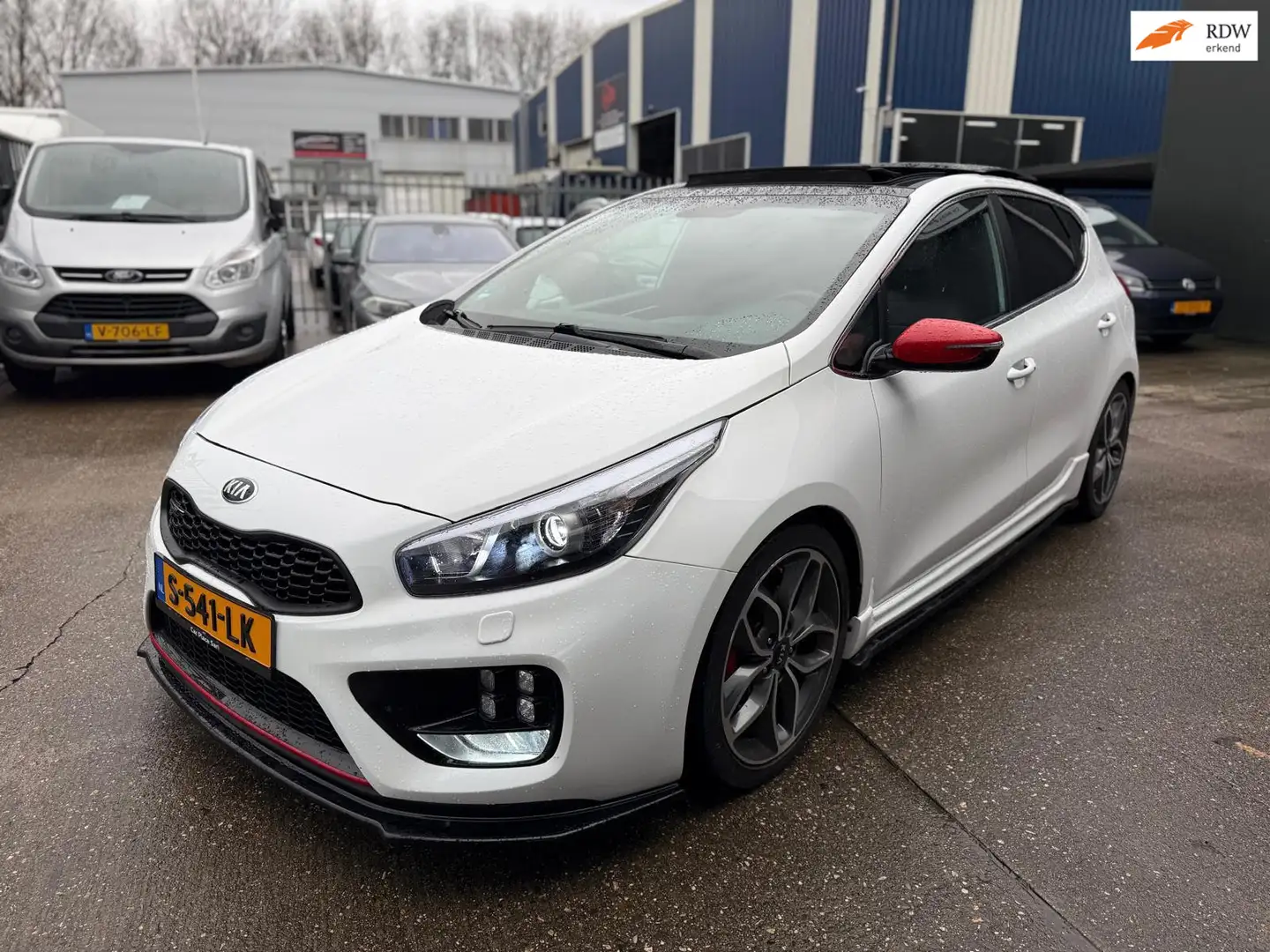Kia Ceed / cee'd 1.6 T-GDI GT Maxton BullX Carplay Pano Xenon Blanc - 1