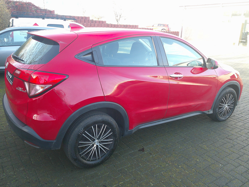 Honda HR-V 1.6 i-DTEC Navi. Klimaautomatik — photo 3