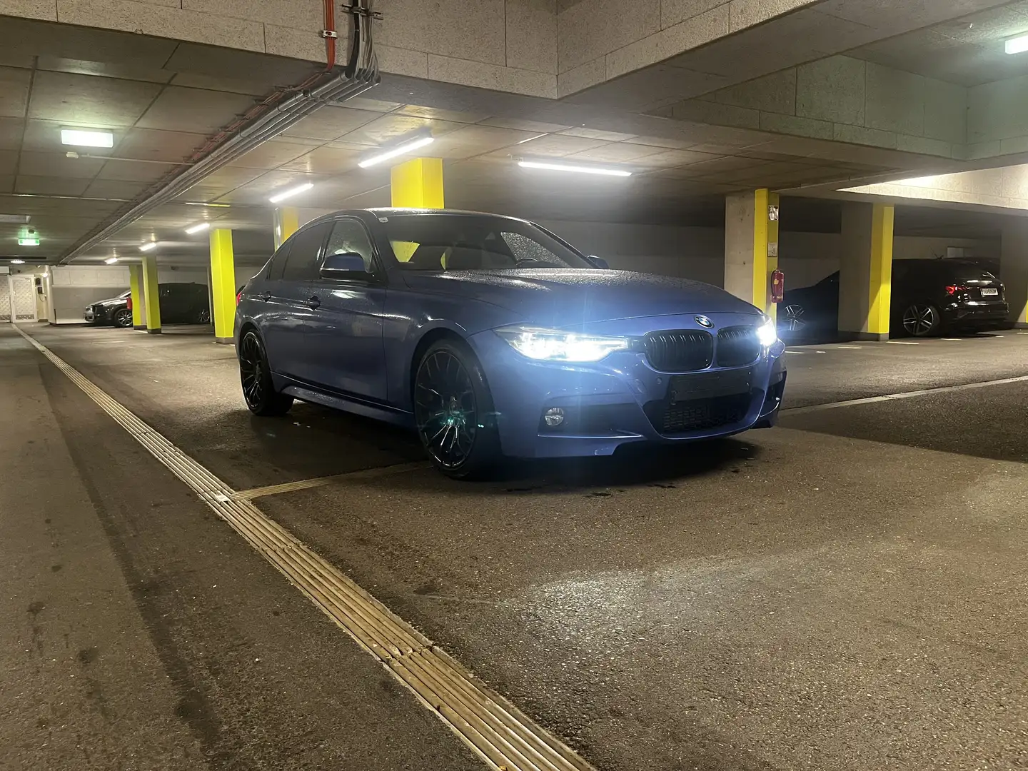 BMW 320 320d Gran Turismo M Sport Aut. - 1
