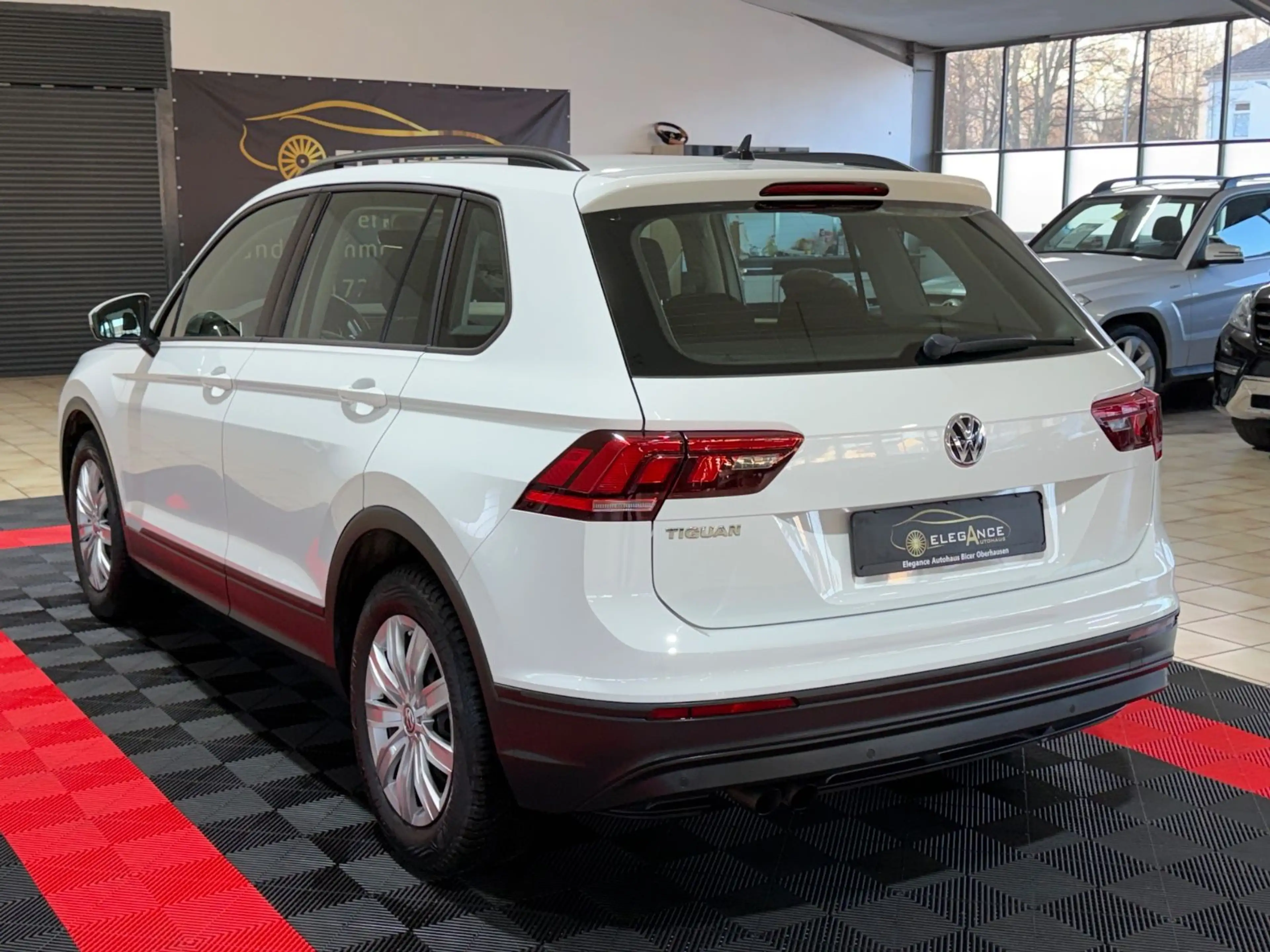 Volkswagen Tiguan Trendline BMT/Start-Stopp — photo 6
