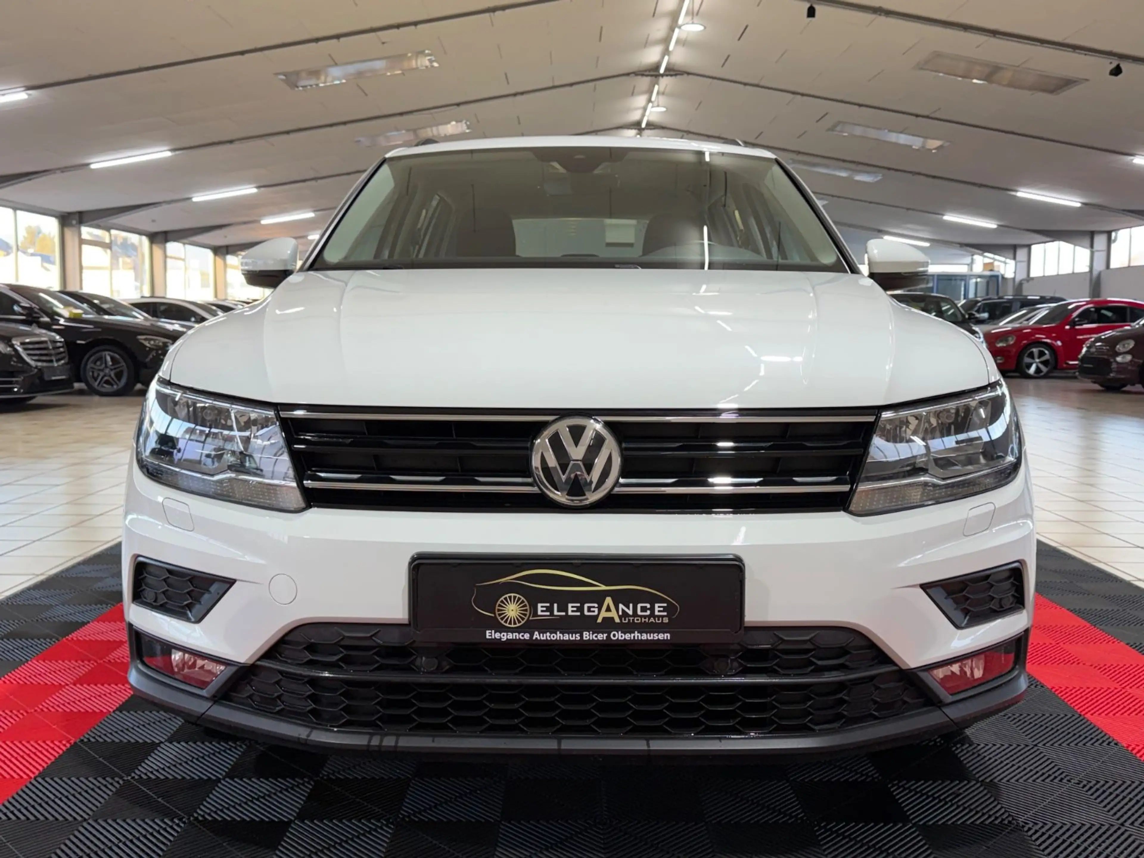 Volkswagen Tiguan Trendline BMT/Start-Stopp — photo 2