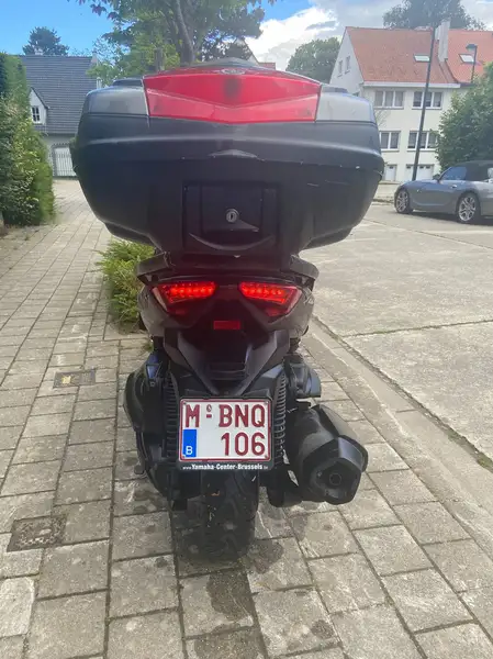 Yamaha XMAX 400 - foto 4