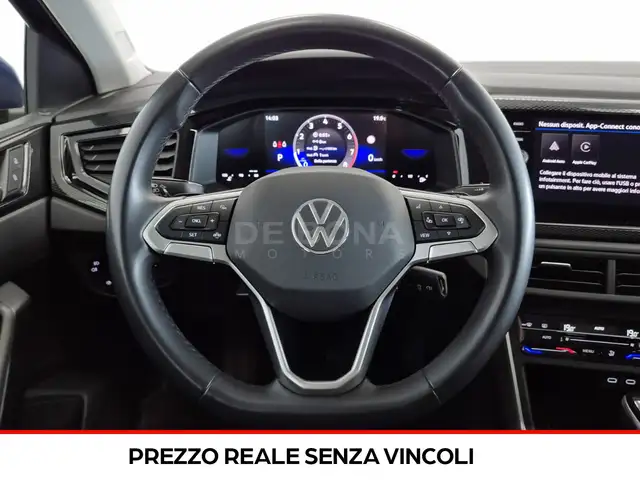 Volkswagen Polo view 5