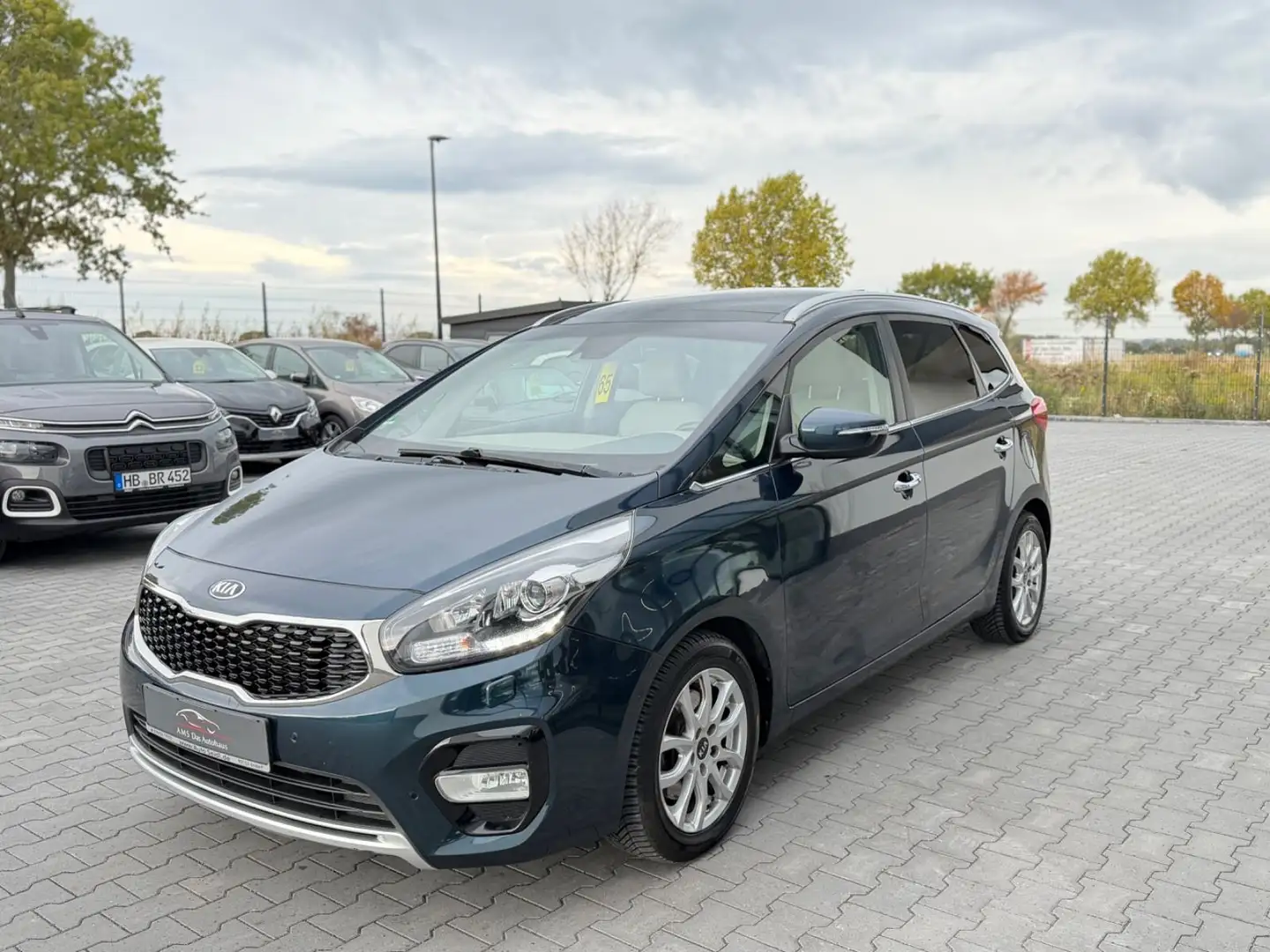 Kia Carens Spirit 1.7 CRDi Aut. Keyl. Pano Leder 7Si Blau - 1