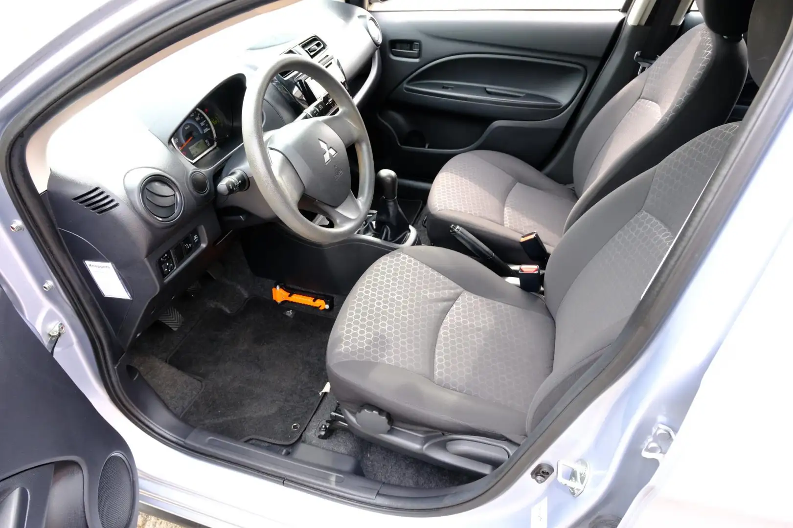 Mitsubishi Space Star 1.0 Inform 5-drs *54.169km!* Airco|1e Eigenaar! Grijs - 2