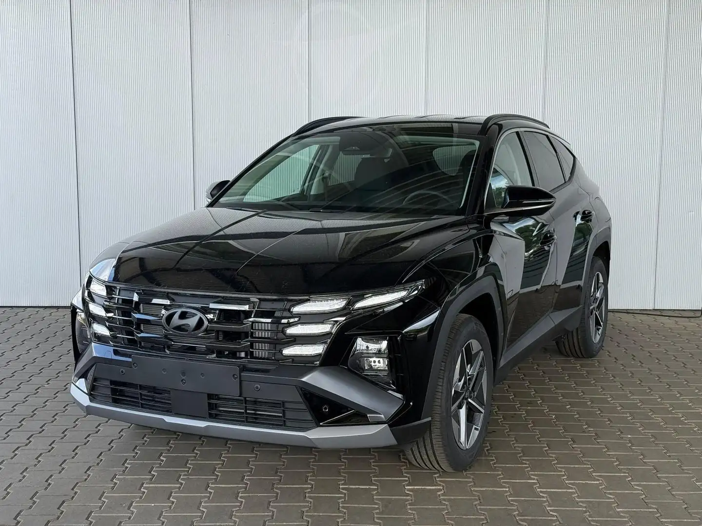 Hyundai TUCSON NX4 GO 1,6 T-GDi 2WD 48V DCT  160 PS / ACC Sitz... Schwarz - 1