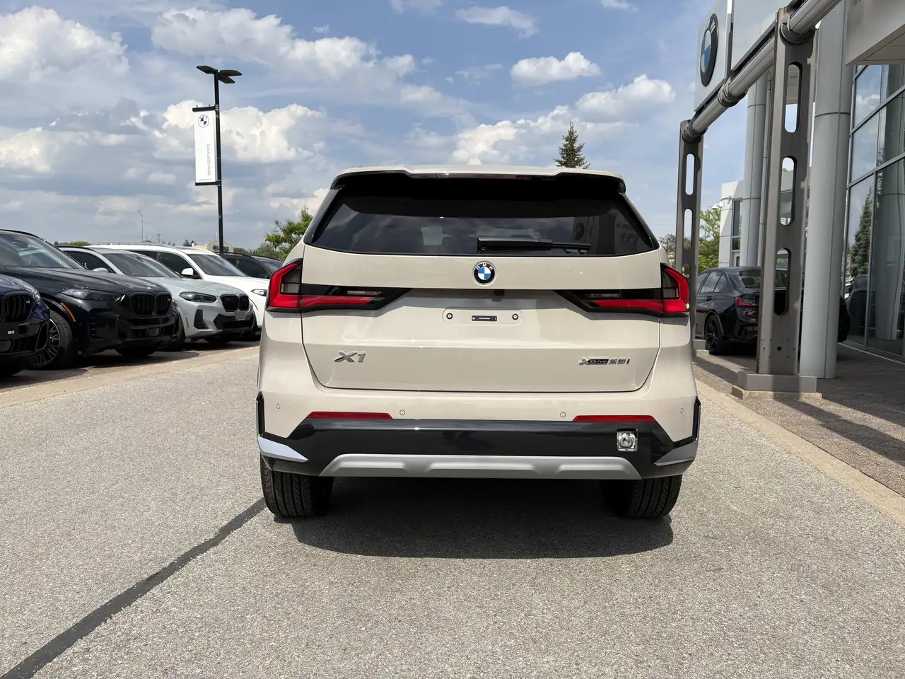 BMW X1 снимка BMW X1