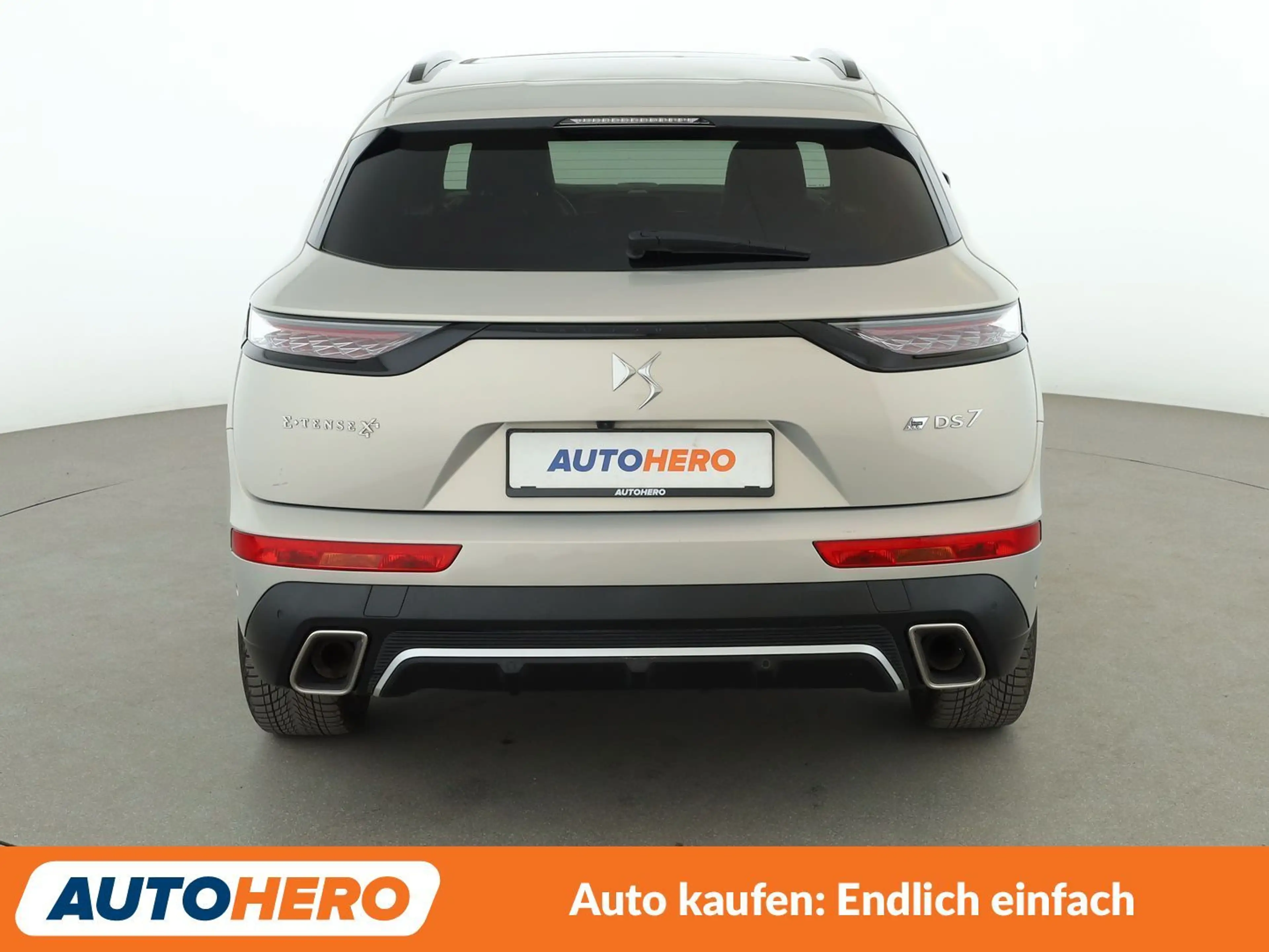 DS Automobiles DS 7 Crossback 1.6 E-Tense Hybrid 4x4 Louvre Aut.*NAVI*CAM* — photo 5