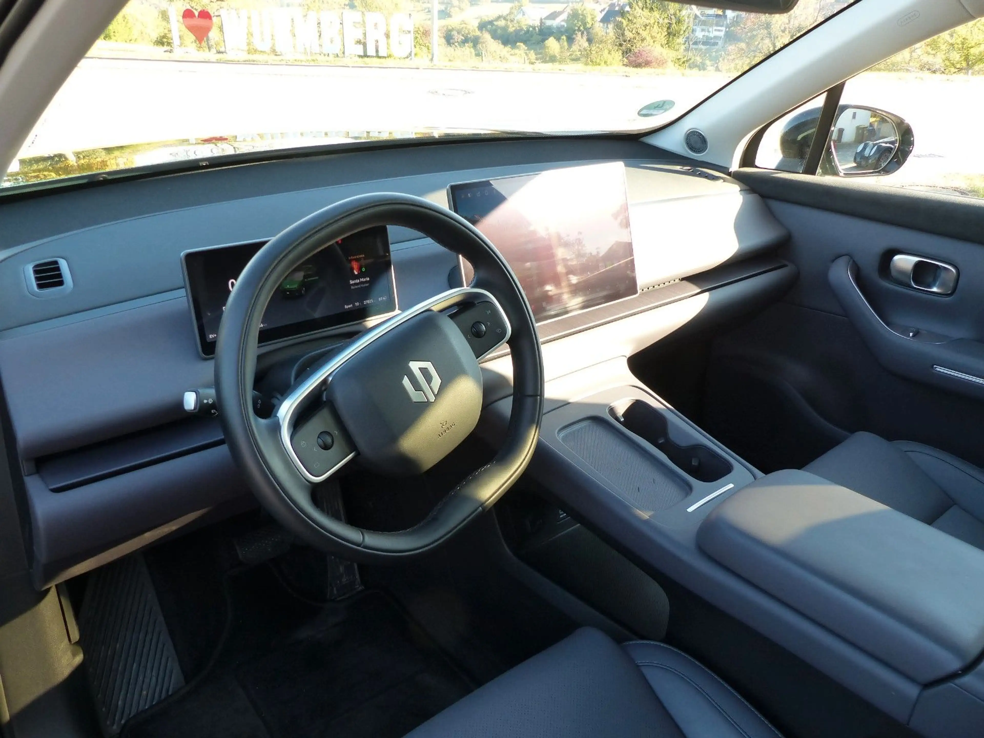Leapmotor C10 reef 158 kW Hybrid EV Design ufrei — photo 7