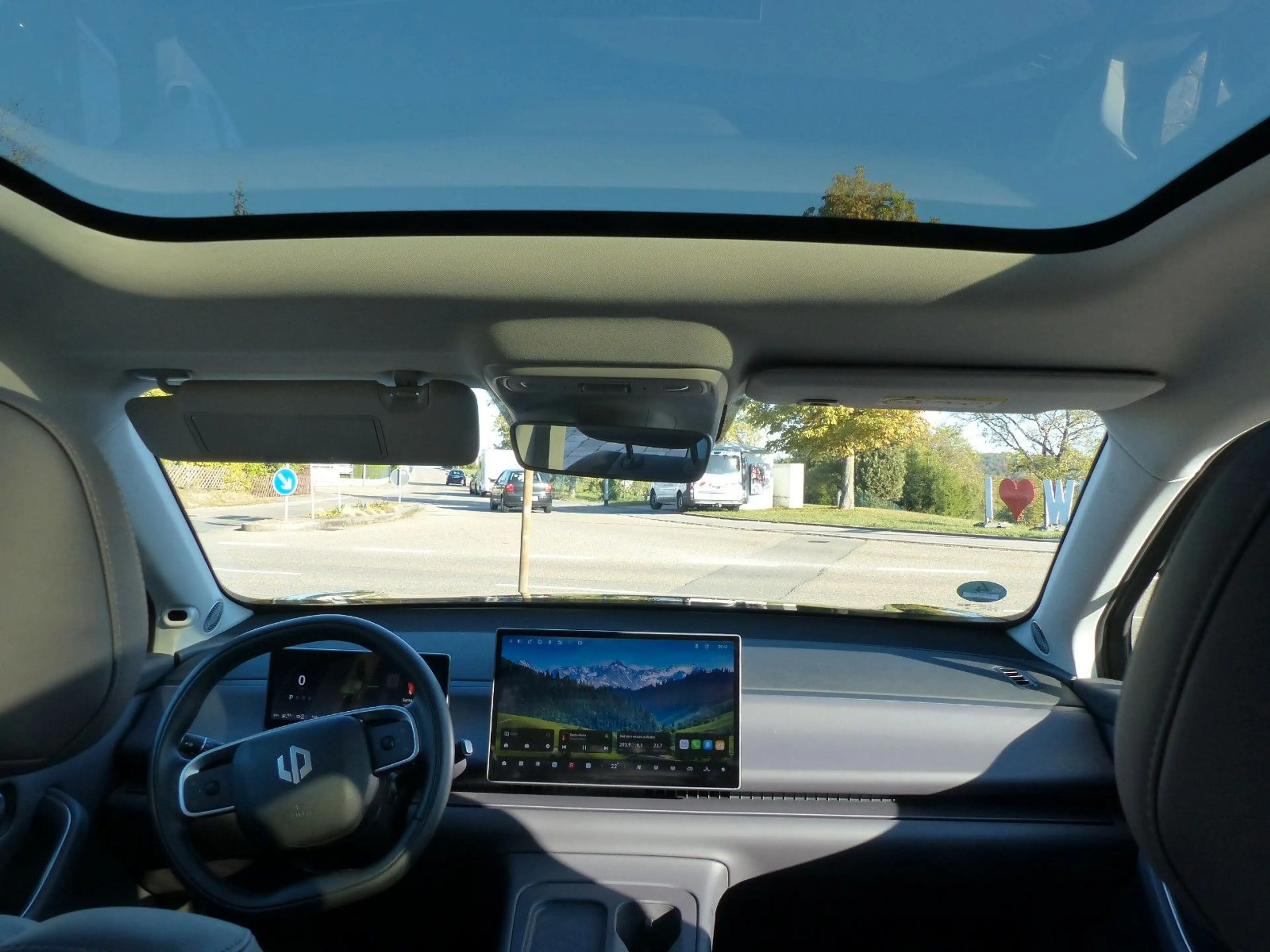Leapmotor C10 reef 158 kW Hybrid EV Design ufrei — photo 8