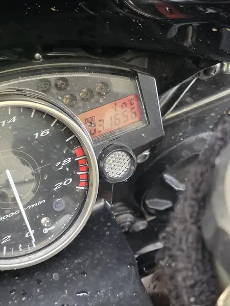 Yamaha YZF-R6 - foto 5