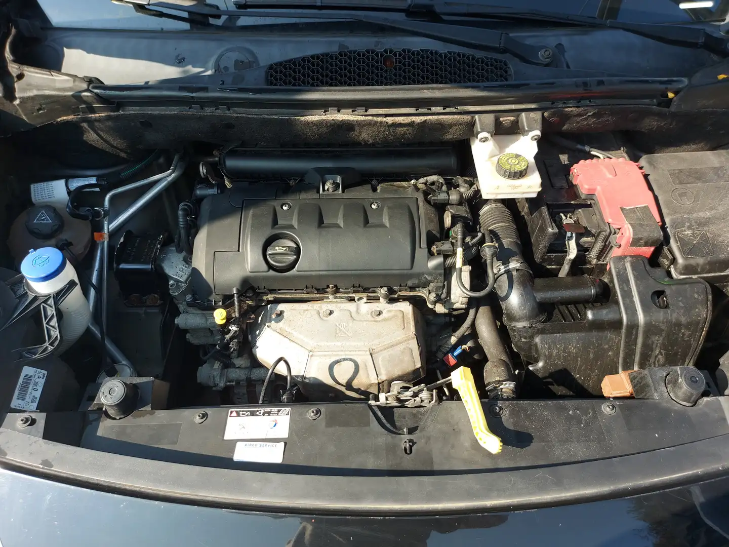 Peugeot Partner Tepee 1.6i Active Noir - 1