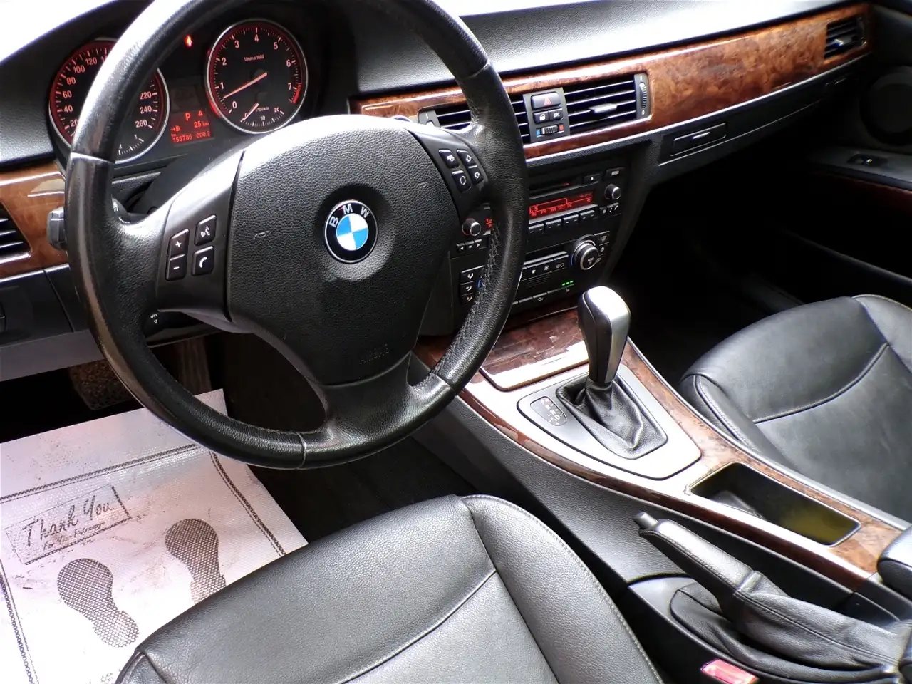 BMW 3 Series снимка BMW 3 Series