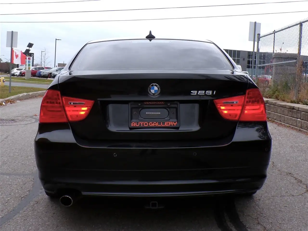 BMW 3 Series снимка BMW 3 Series