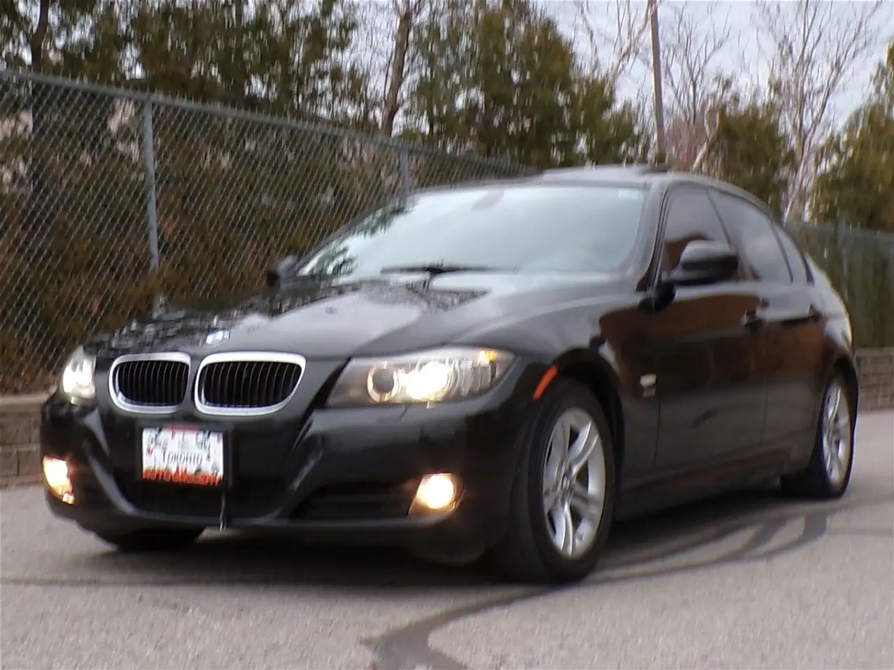 BMW 3 Series снимка BMW 3 Series