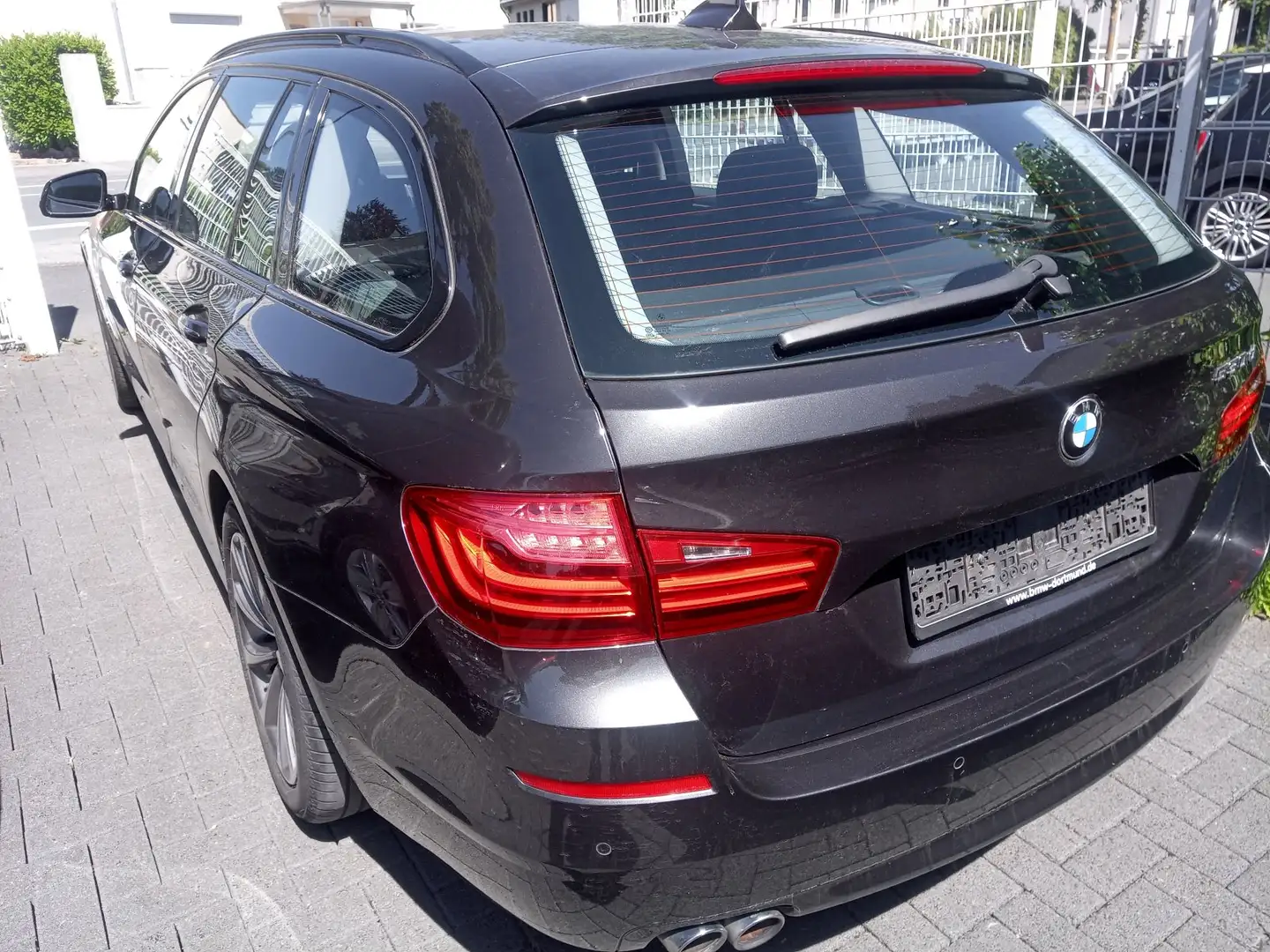 BMW 530 d Touring DPF Grijs - 2