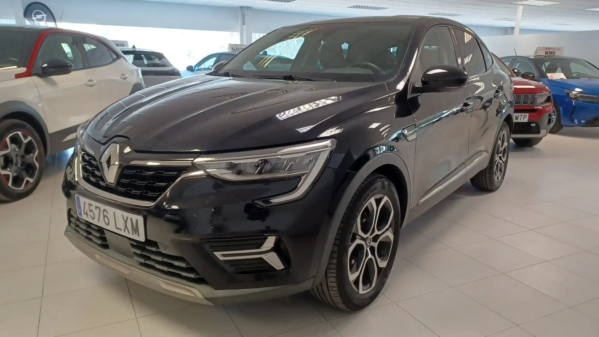 Renault Arkana 1.6 E-Tech Intens 105kW - 1