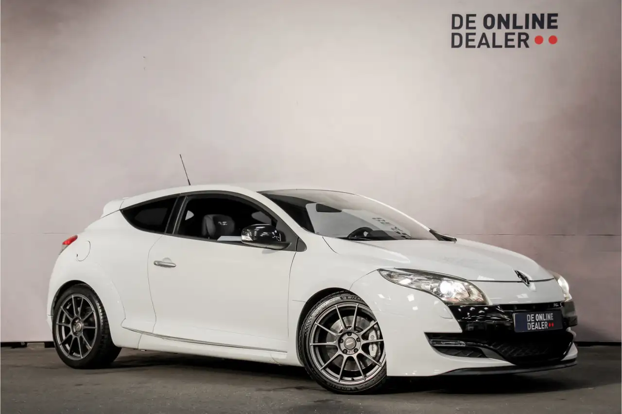 Renault Mégane Coupé RS 2.0 Turbo | 252 ch | BVM | Xénon | Échappement sport | Intérieur carbone | Phares adaptatifs