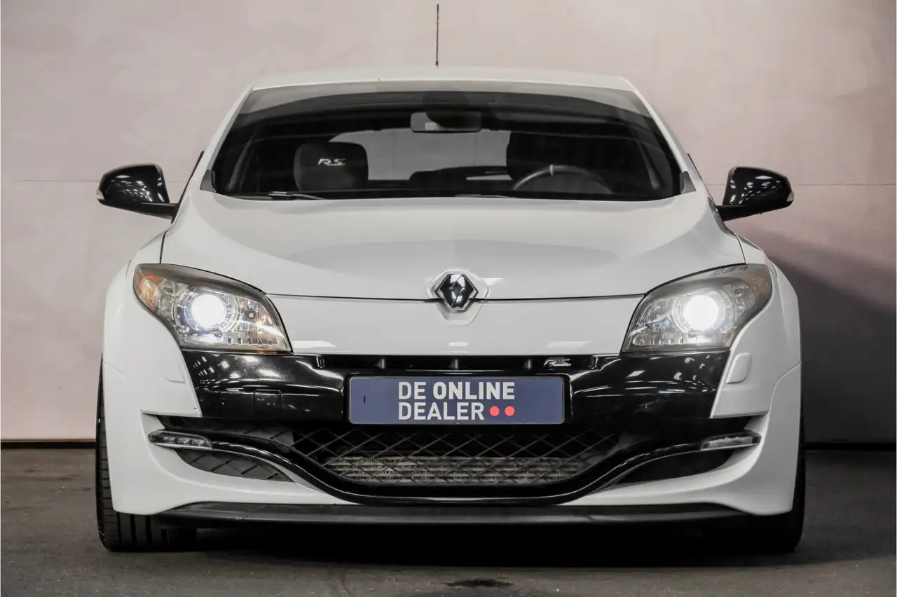 Renault Mégane Coupé RS 2.0 Turbo | 252 ch | BVM | Xénon | Échappement sport | Intérieur carbone | Phares adaptatifs