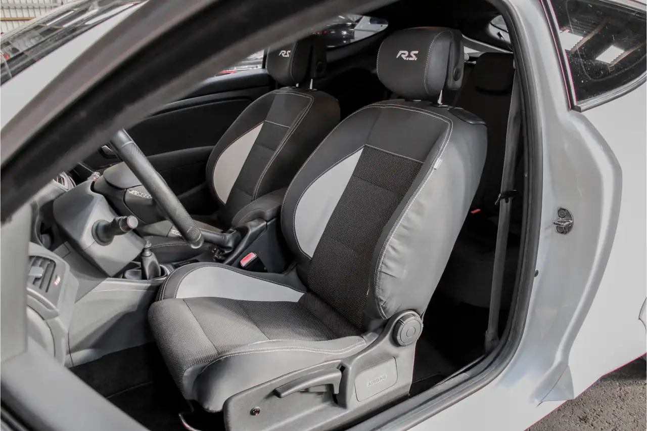 Renault Mégane Coupé RS 2.0 Turbo | 252 ch | BVM | Xénon | Échappement sport | Intérieur carbone | Phares adaptatifs