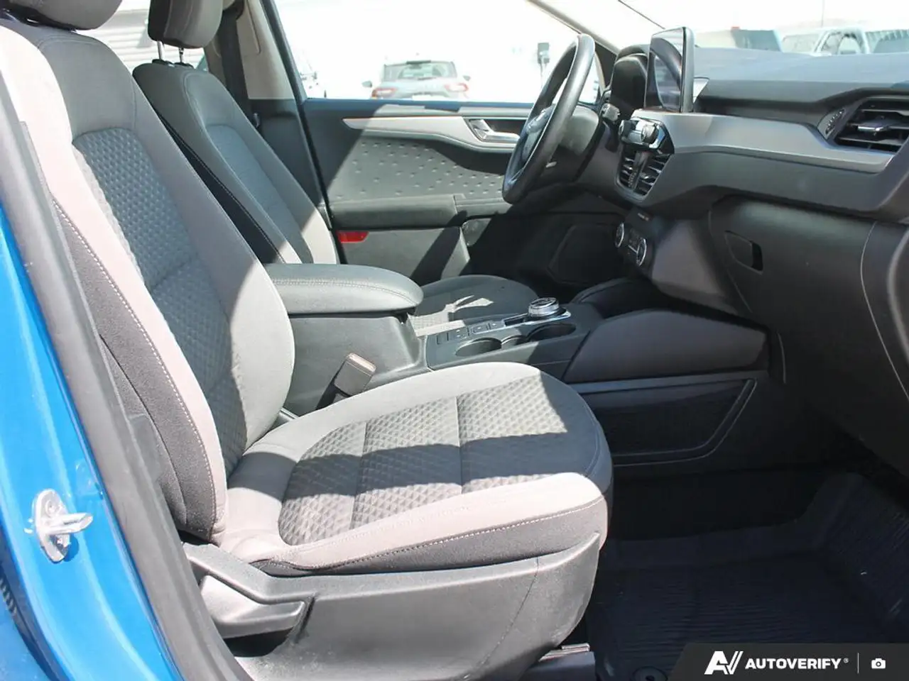 Ford Escape снимка Ford Escape