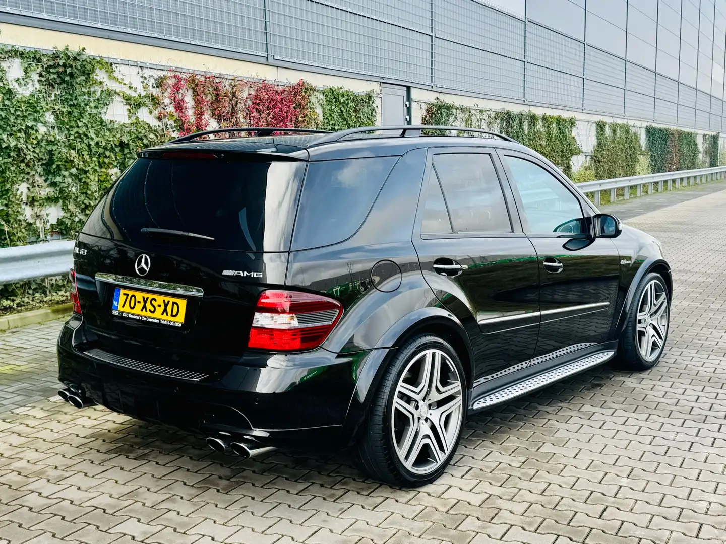 Mercedes-Benz ML 63 AMG ML 63AMG Black - 2
