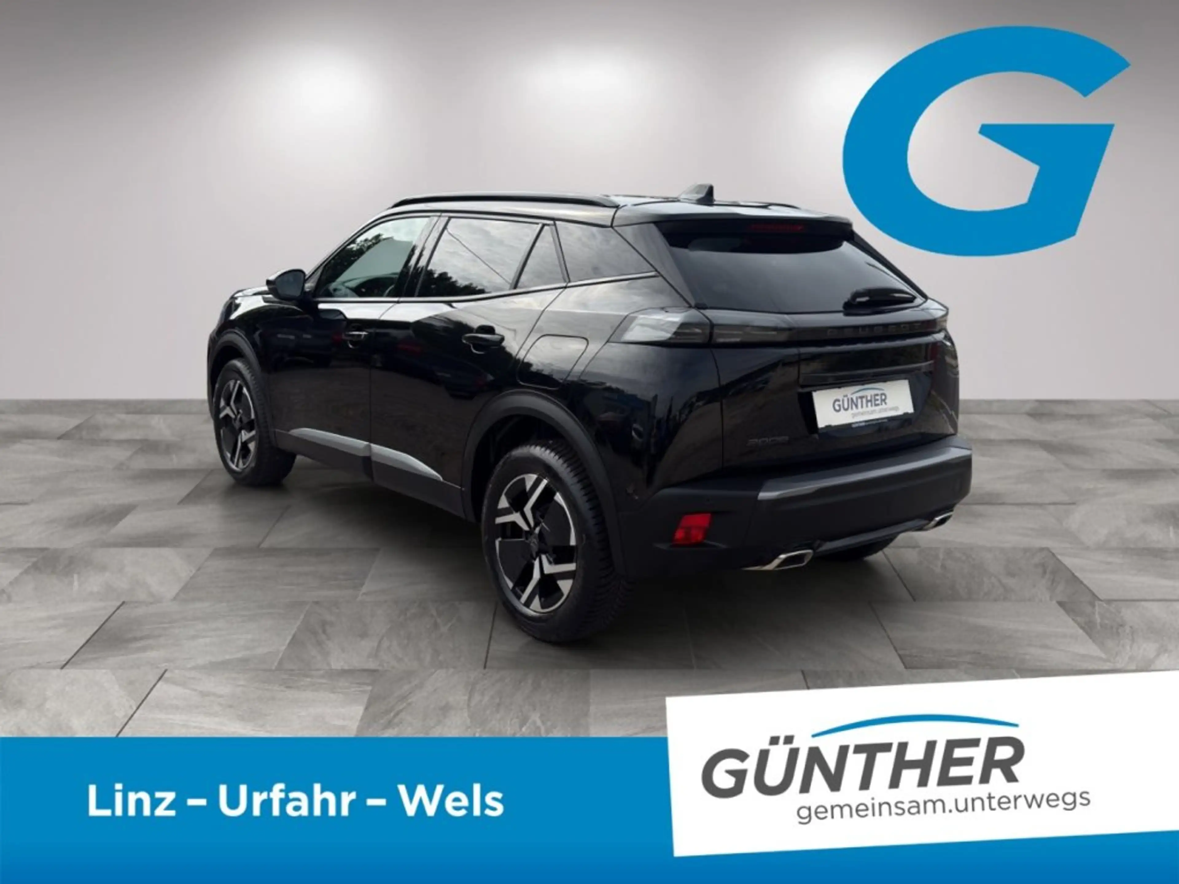 Peugeot 2008 ALLURE Hybrid 136e-DCS6 — photo 4