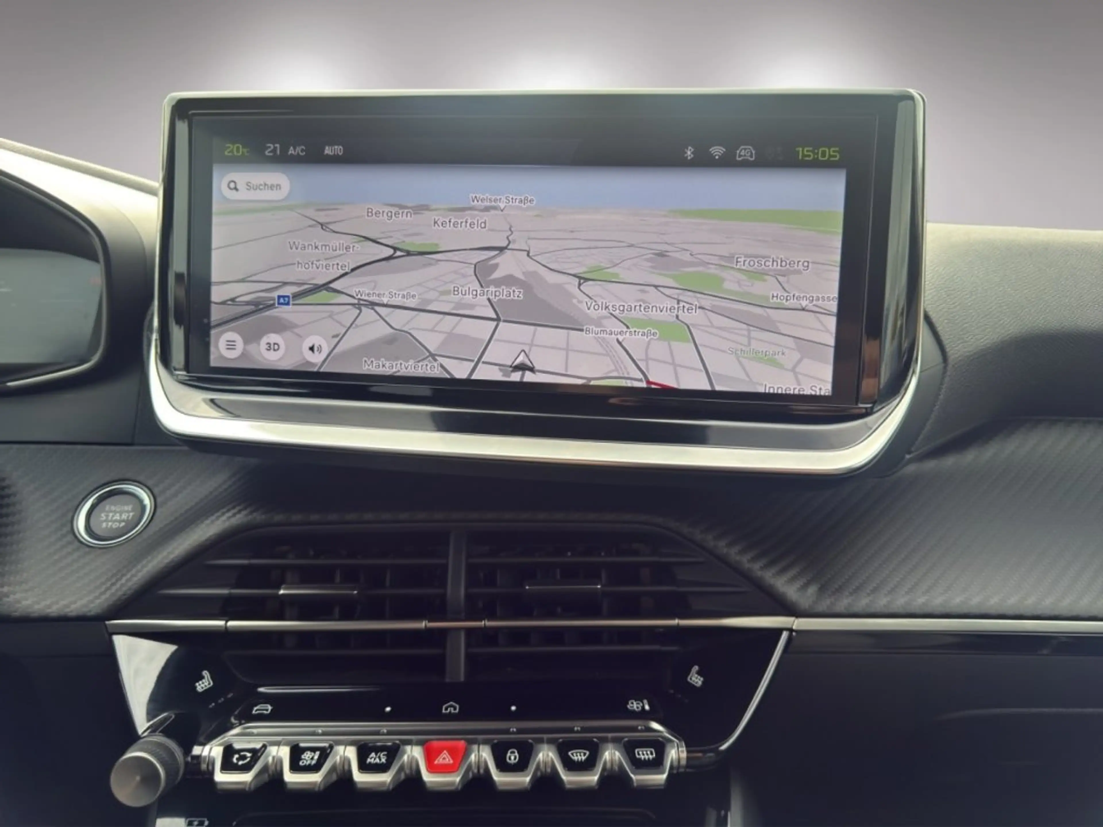 Peugeot 2008 ALLURE Hybrid 136e-DCS6 — photo 11