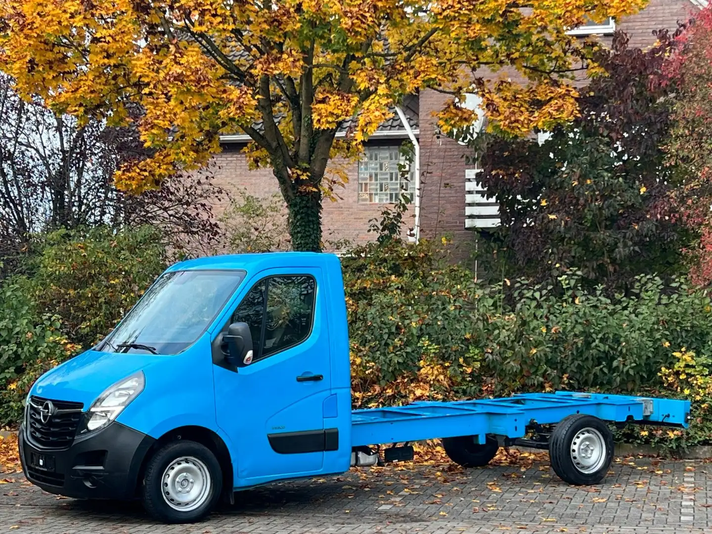 Opel Movano 2.3 CDTi Fahrgestell Maxi Klima Lkw 3,5t Blau - 1