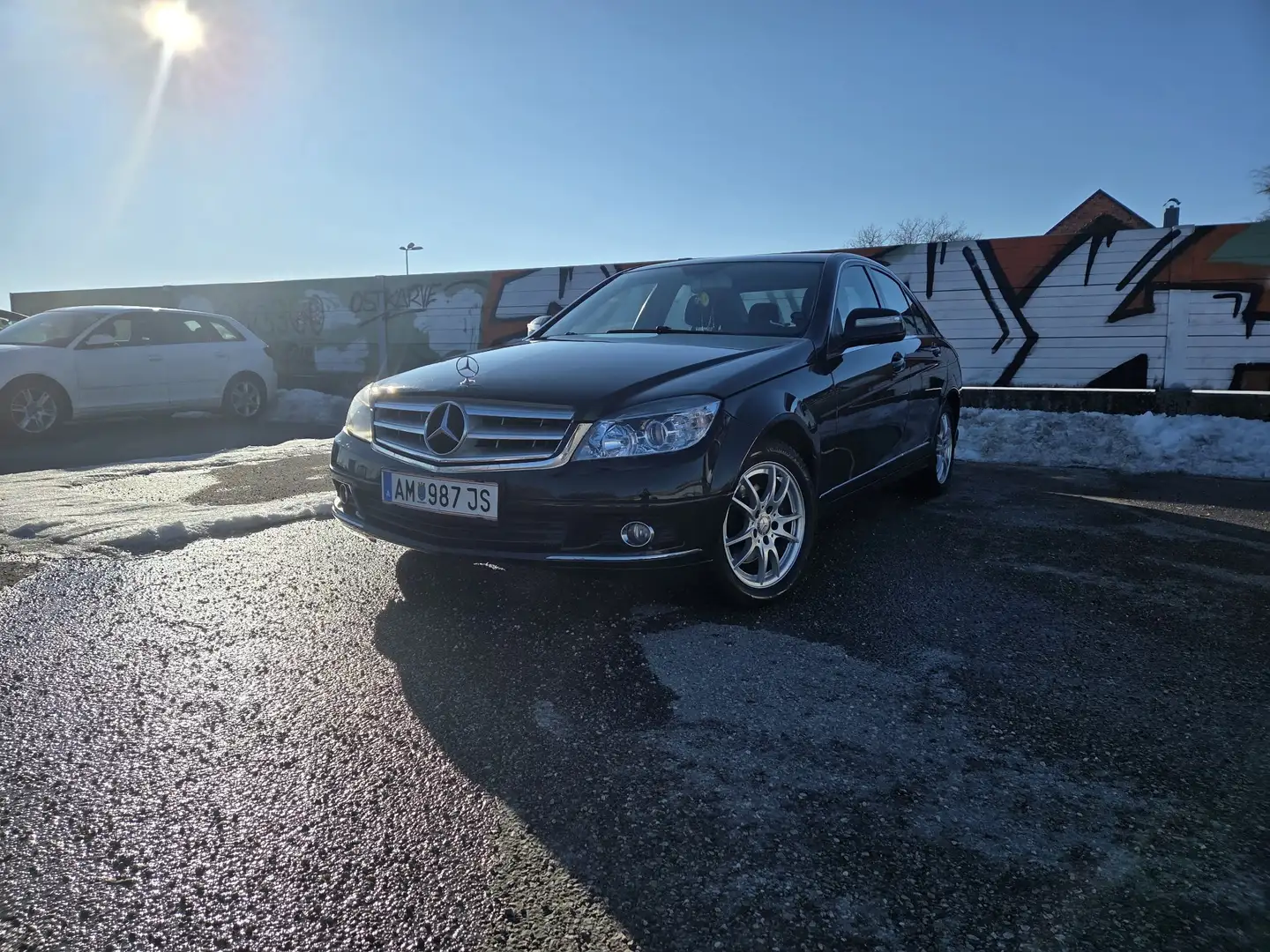 Mercedes-Benz 220 - 1