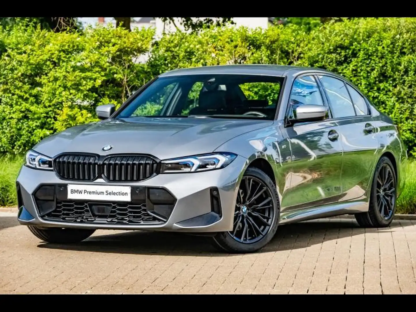 BMW 320 Berline Grijs - 1