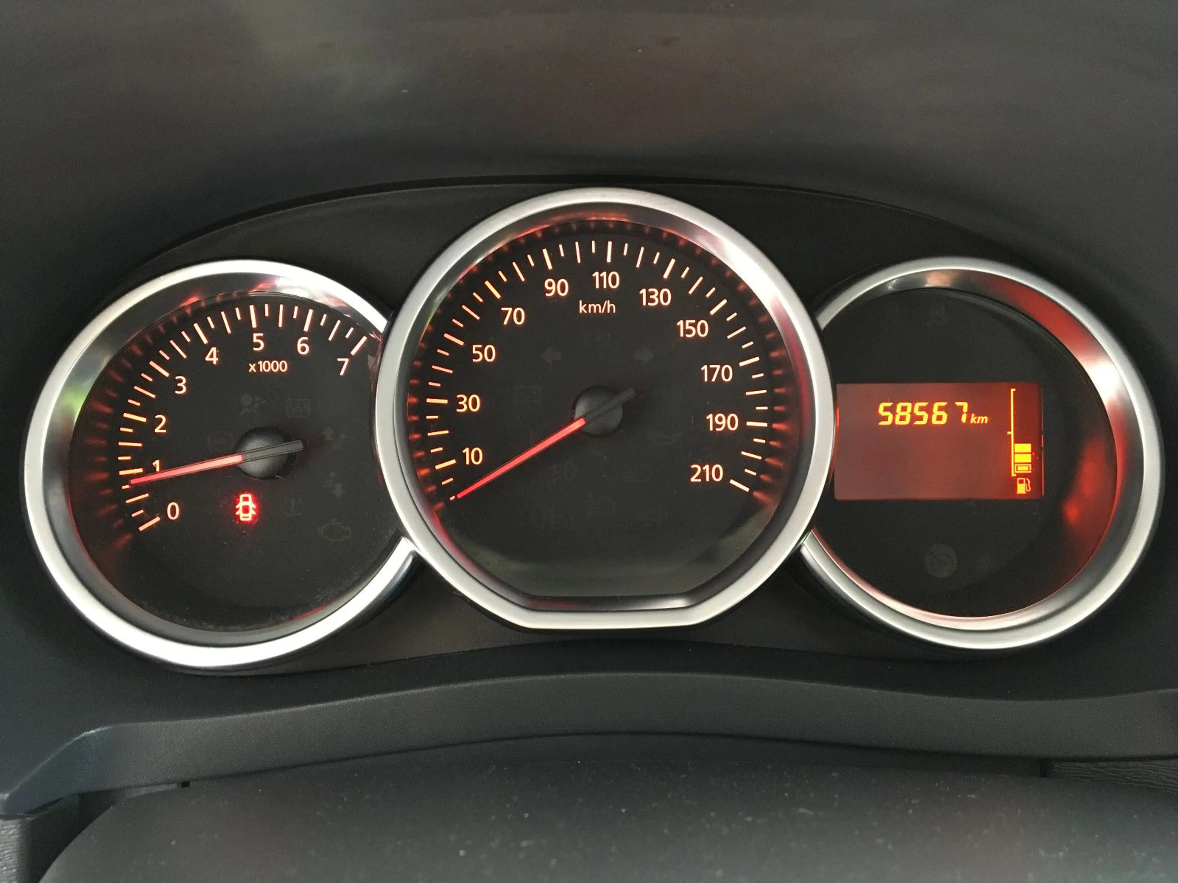 Dacia Lodgy 1.3 TCE Stepway/1.Hd/Klima/Sitzh/Navi/Temp — photo 14