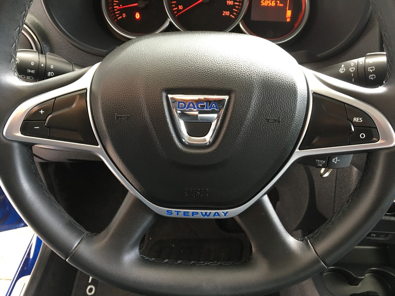 Dacia Lodgy 1.3 TCE Stepway/1.Hd/Klima/Sitzh/Navi/Temp — photo 13