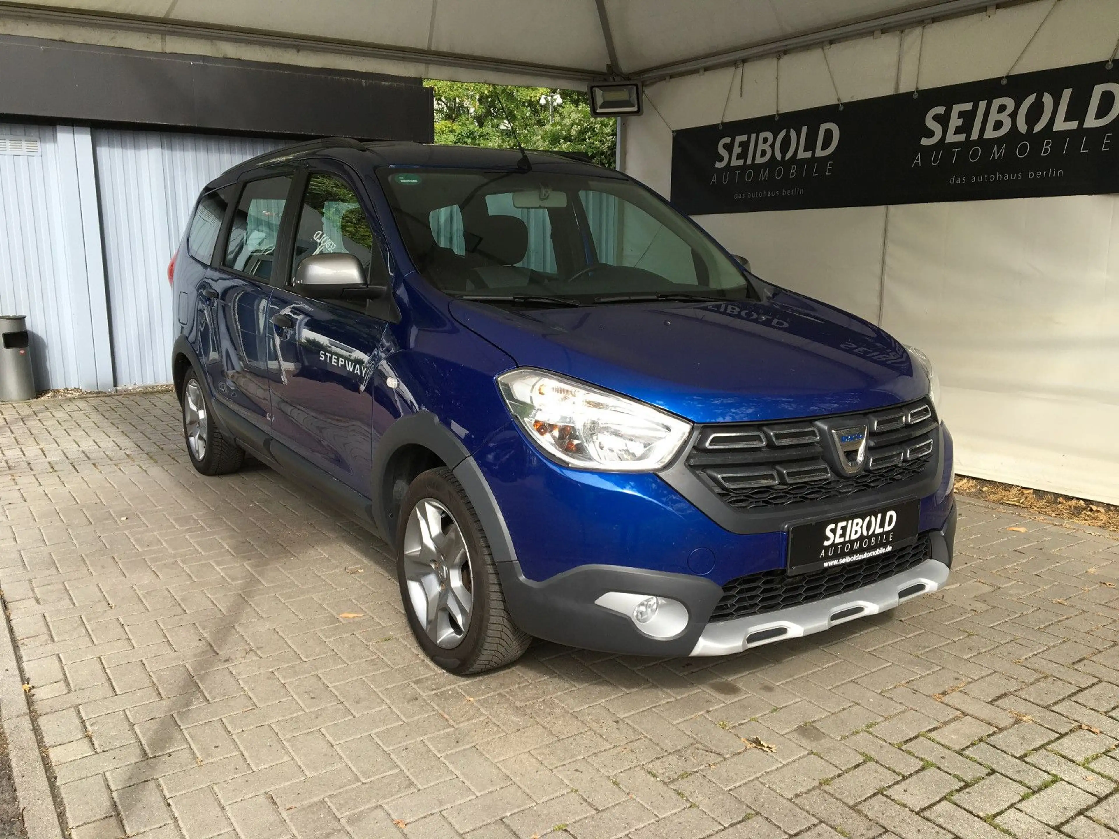 Dacia Lodgy 1.3 TCE Stepway/1.Hd/Klima/Sitzh/Navi/Temp — photo 3