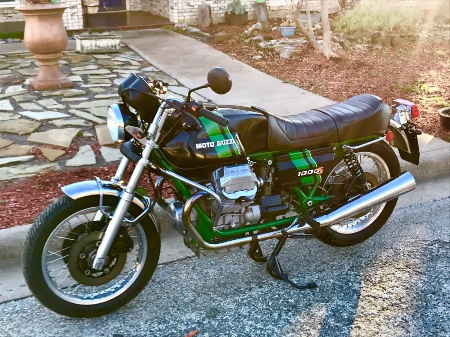 Moto Guzzi 1000 S 1000-S, LeMans Schwarz - 2
