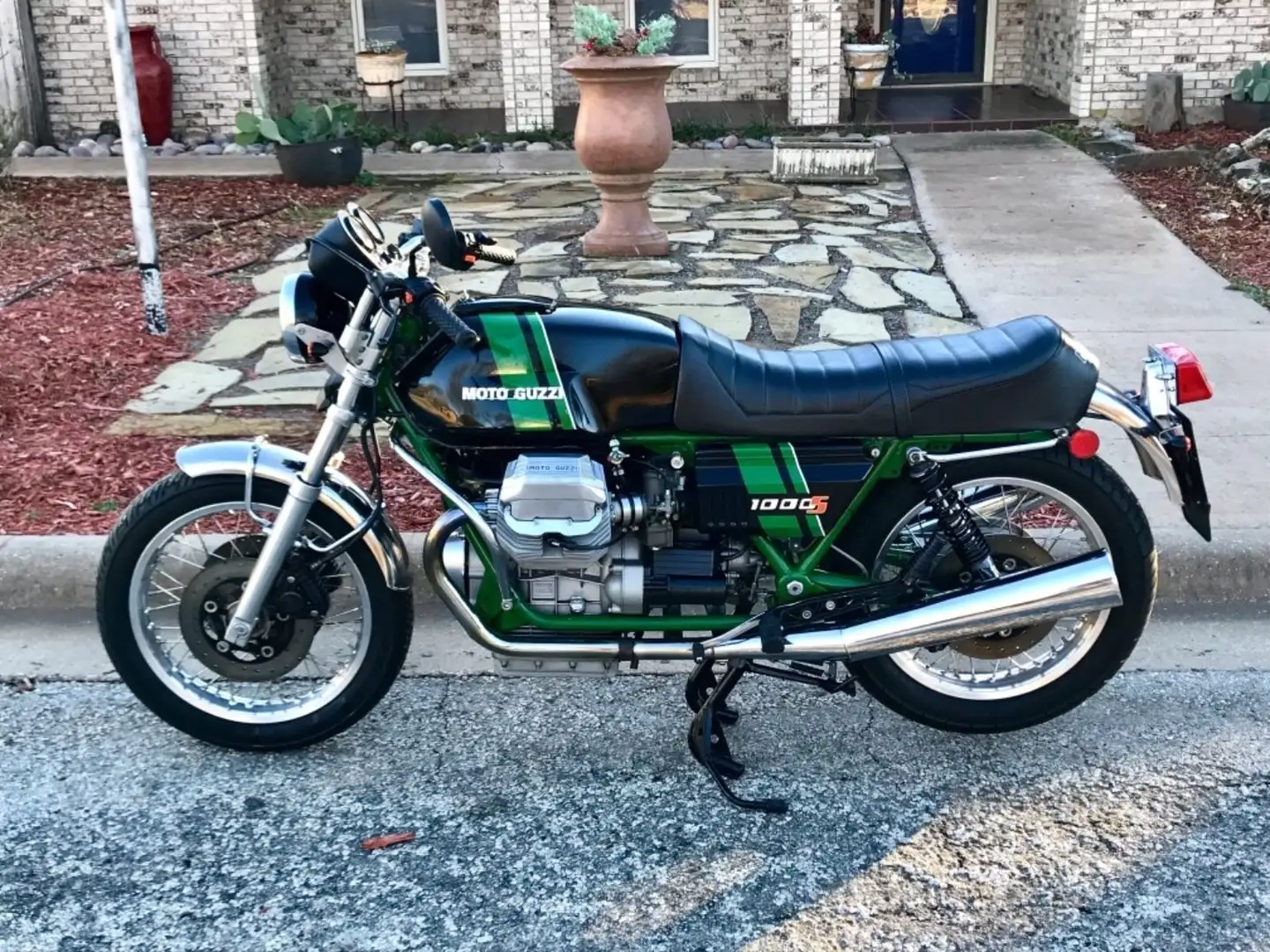 Moto Guzzi 1000 S 1000-S, LeMans Schwarz - 1