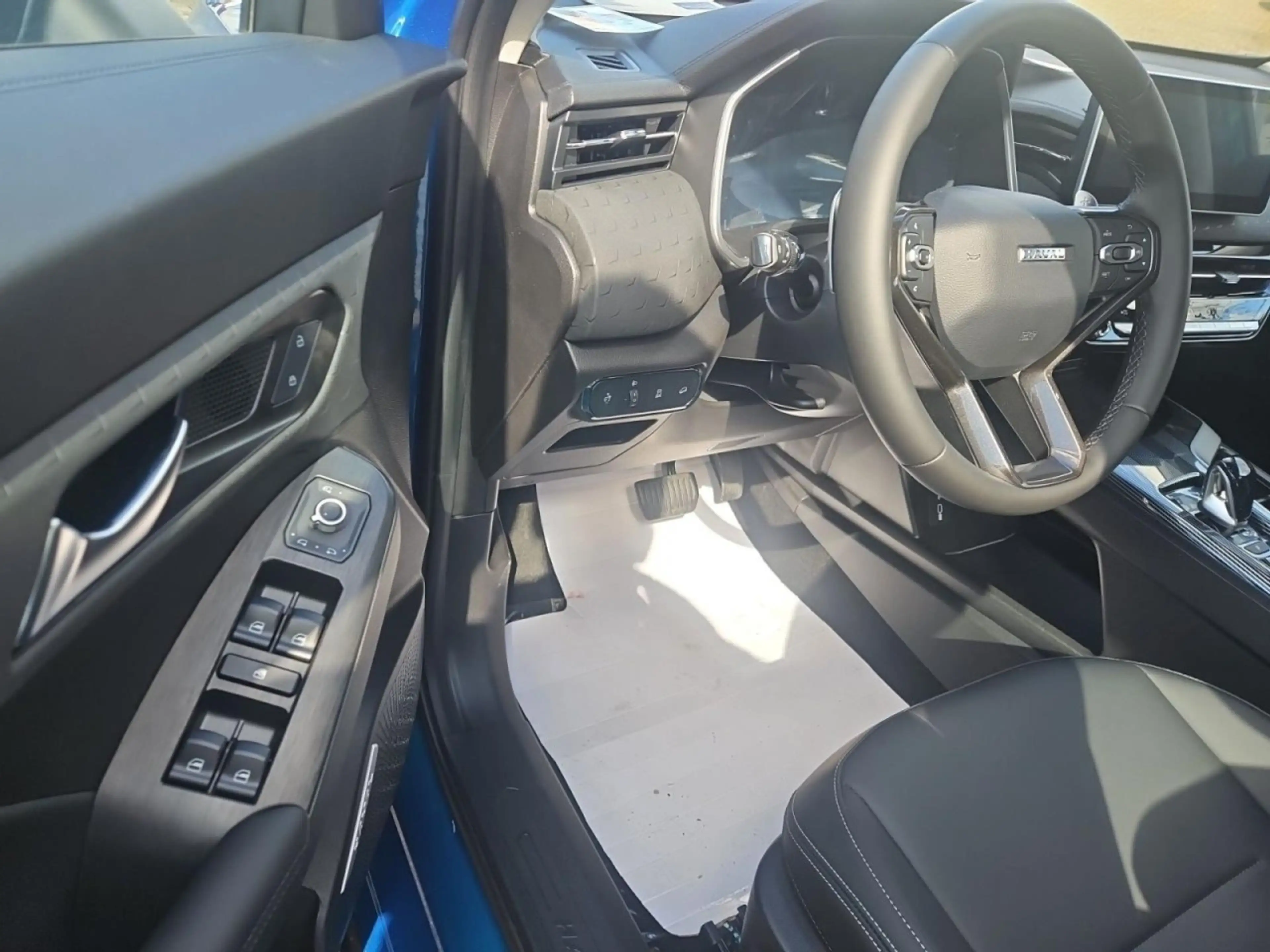 GWM HAVAL Jolion Pro Premium 1.5T Schiebedach DCT-7 Klima Einparkhilfe — photo 13