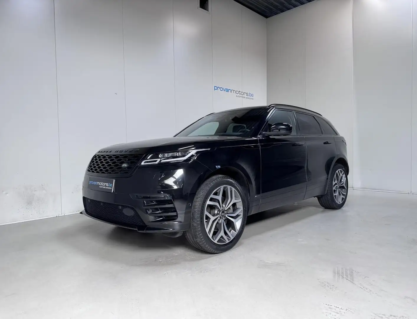 Land Rover Range Rover Velar 2.0 Benzine P300 - R Dynamic - Apple CarPlay To... Zwart - 1