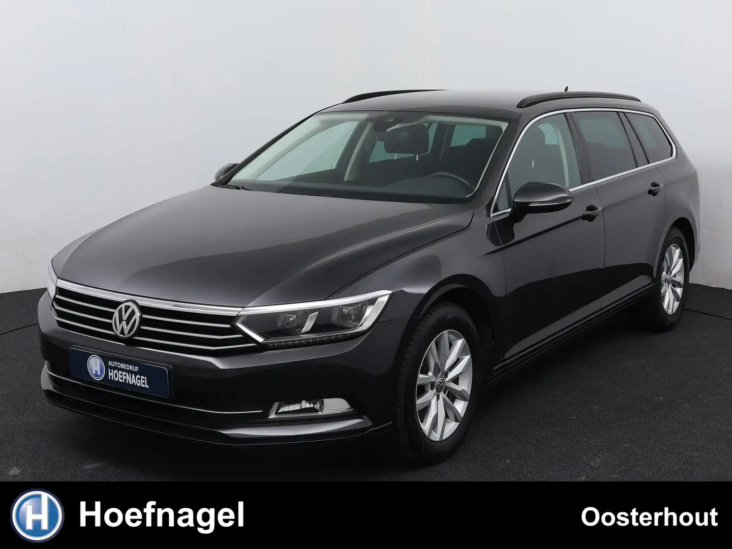 Volkswagen Passat Variant 1.4 TSI Comfortline | DSG | Virtual | Navigatie | Zwart - 1