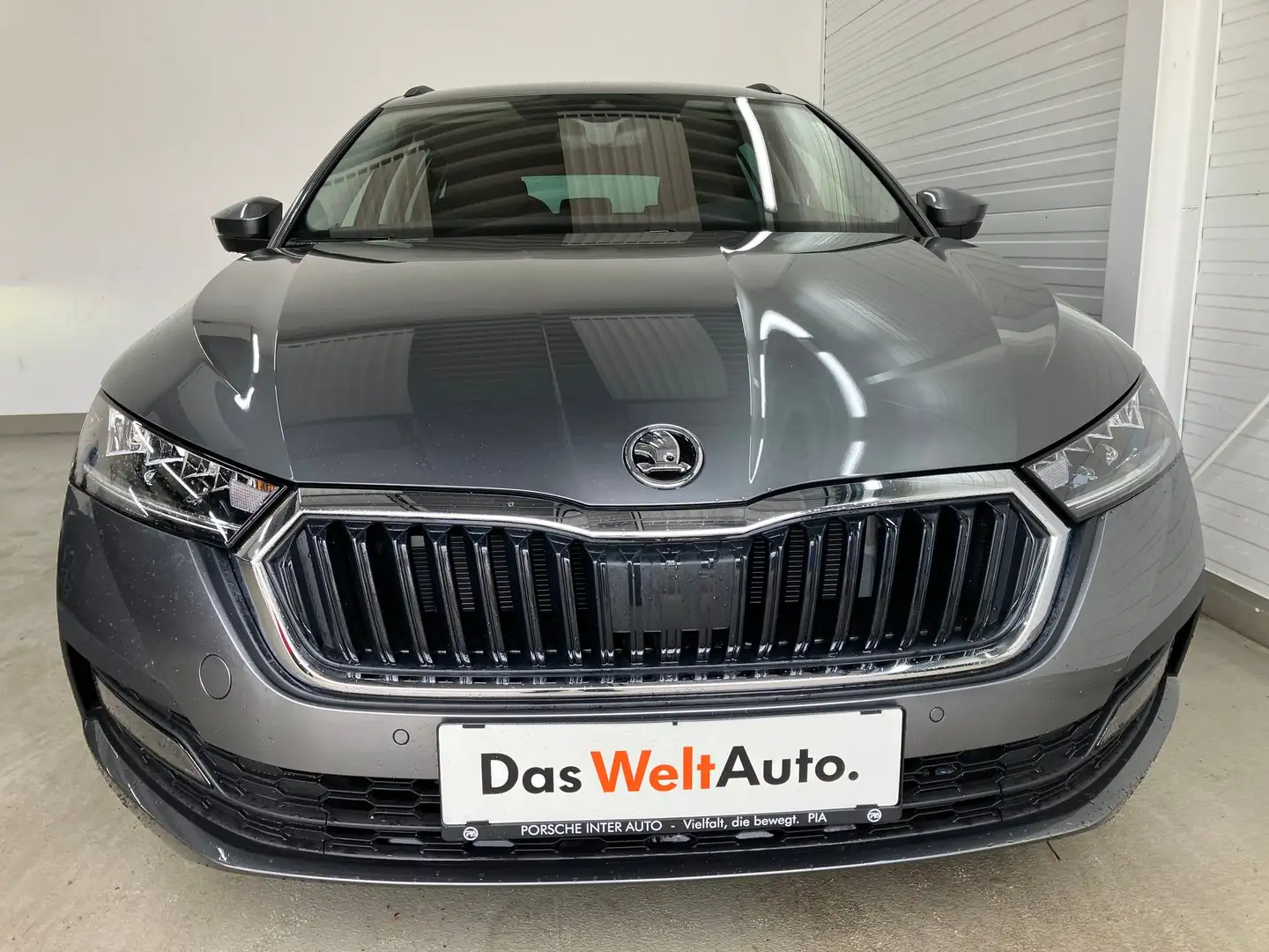 Skoda Octavia Ambition TDI Gris - 2