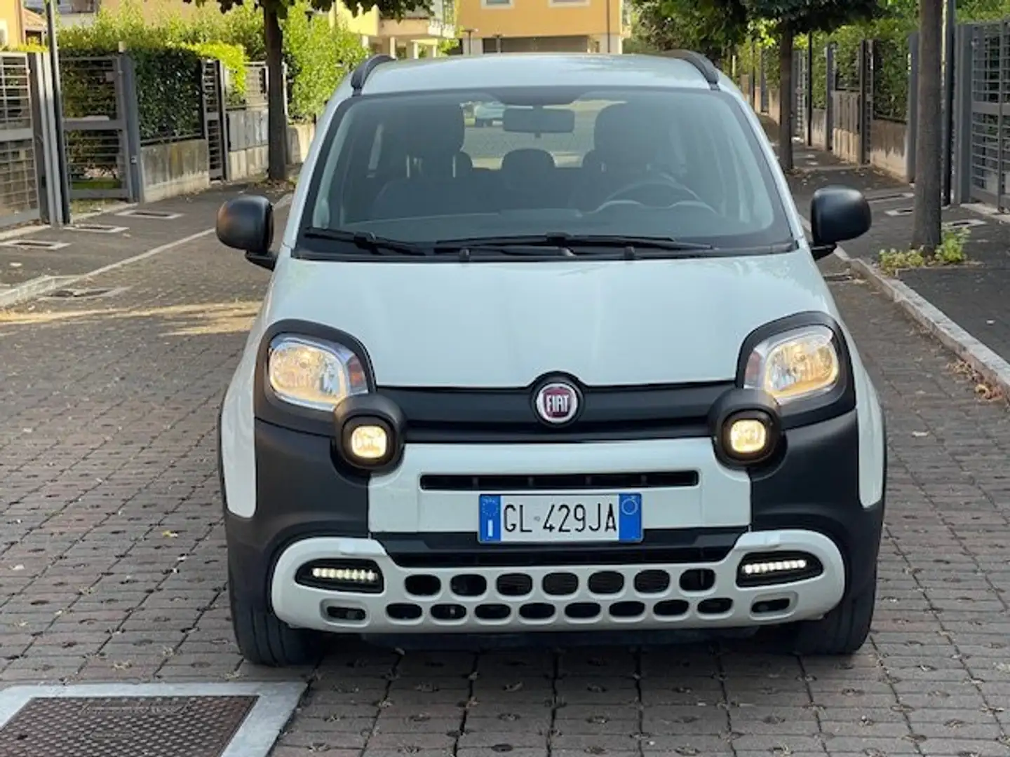 Fiat New Panda 1.0 FireFly Hybrid City Cross CAR PLAY VIVA VOCE Alb - 1