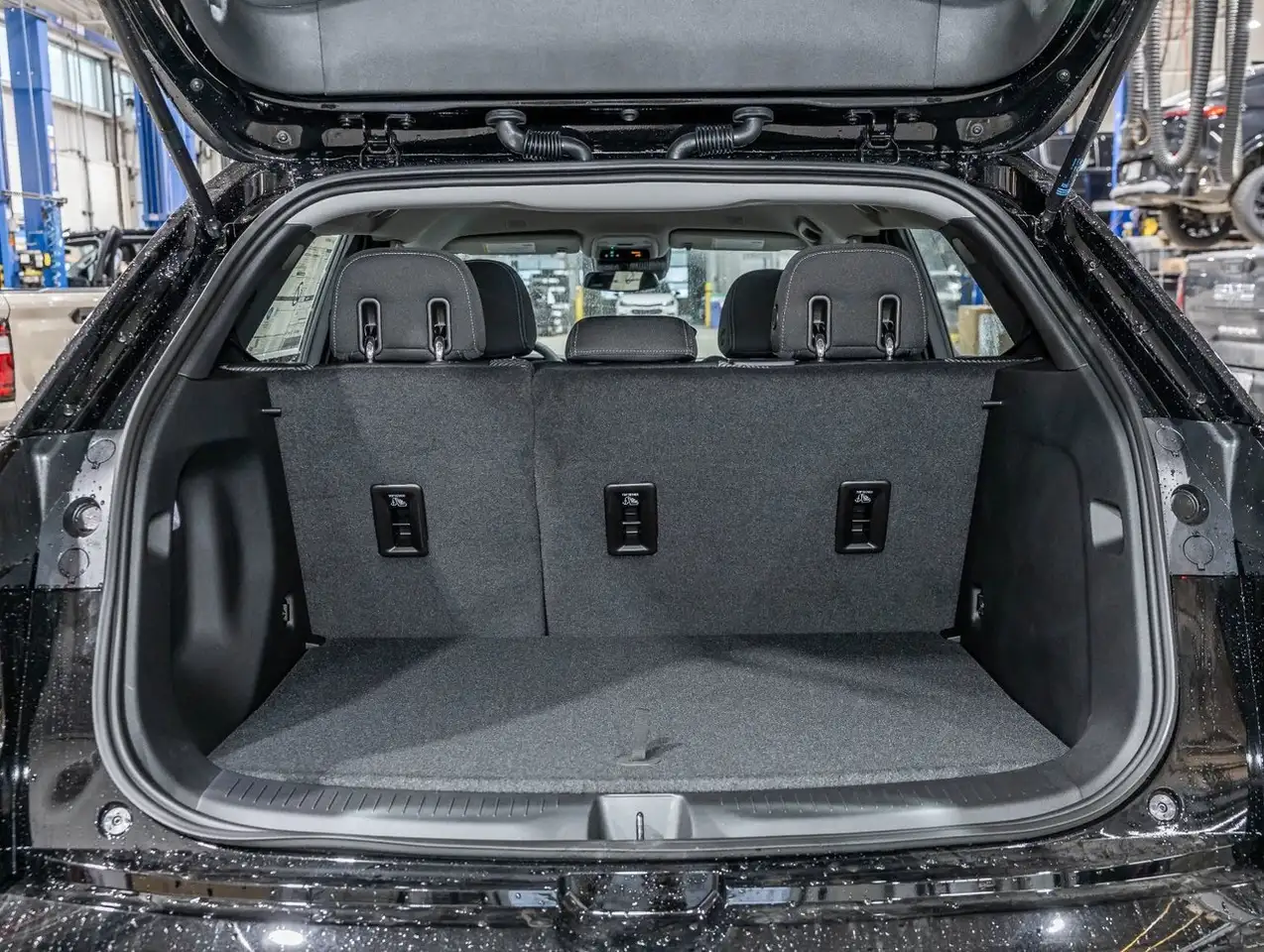 Chevrolet Bolt снимка Chevrolet Bolt