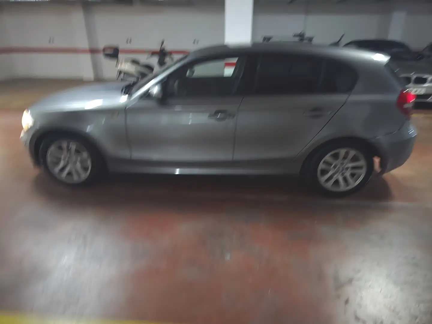 BMW 118 118d - 2