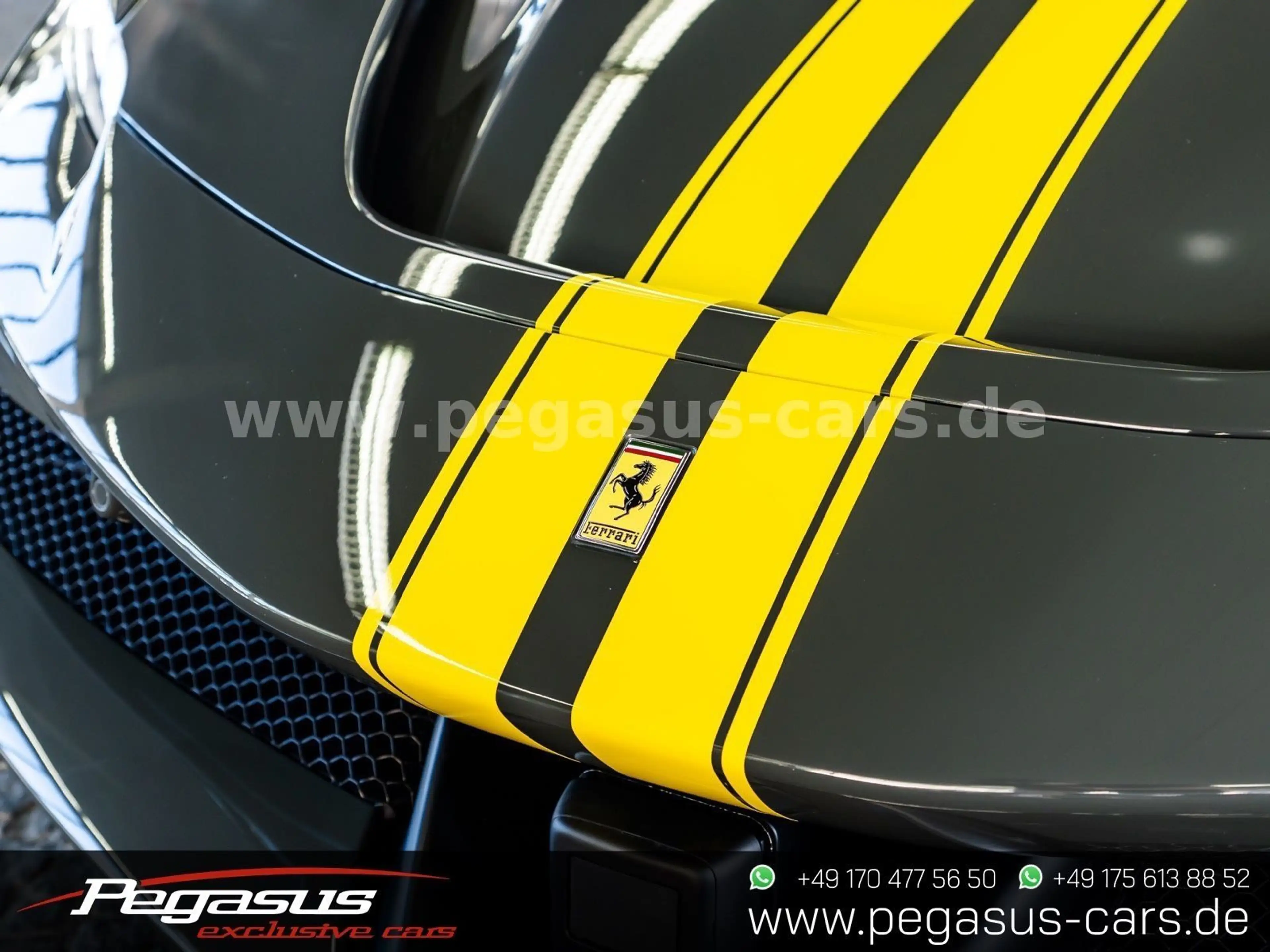 Ferrari SF90 Spider GRIGIO SCURO / RACING SEATS — photo 12
