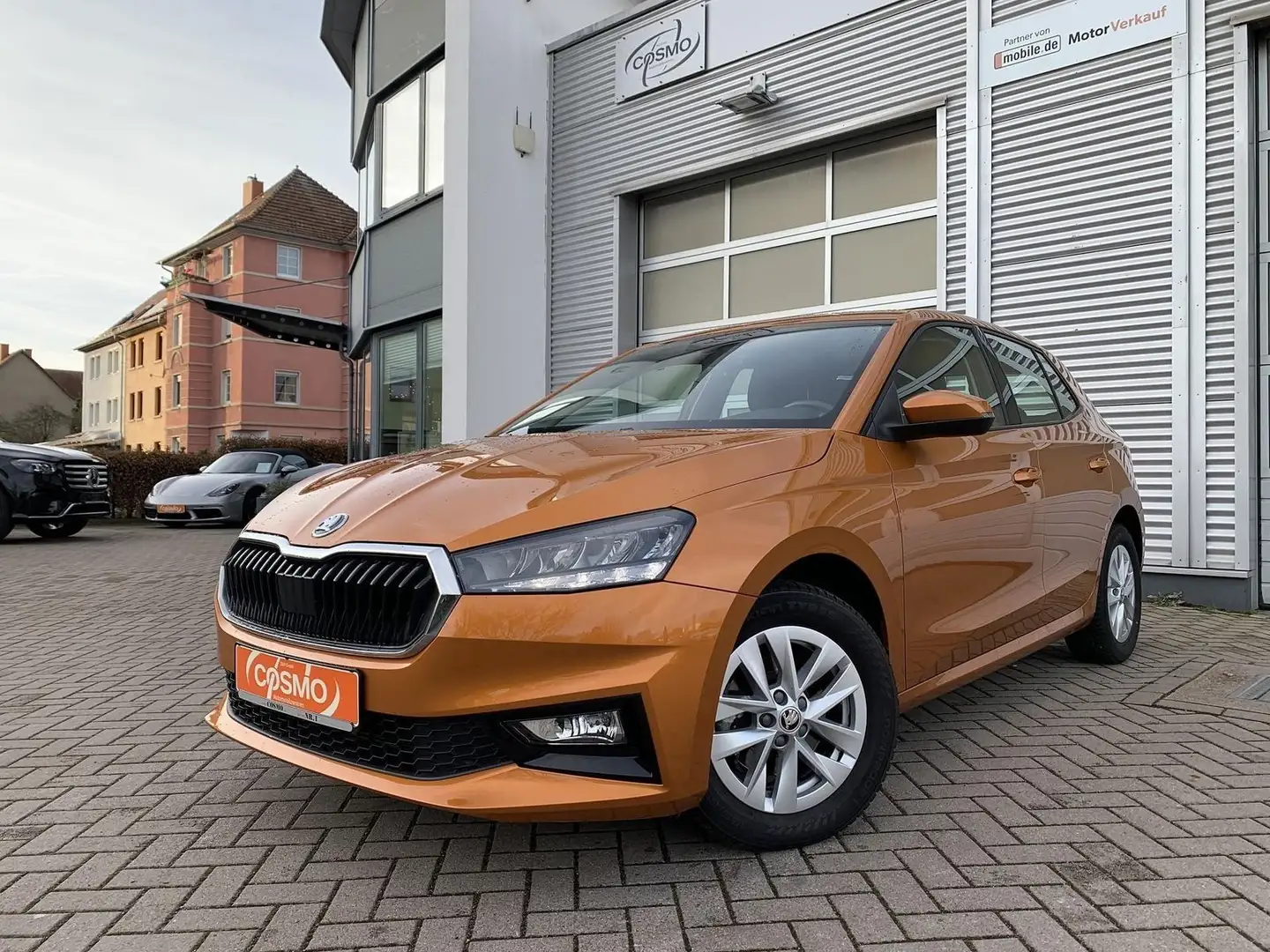 Skoda Fabia TSI Selection digt.Display+Sitzhzg.+LM Orange - 1