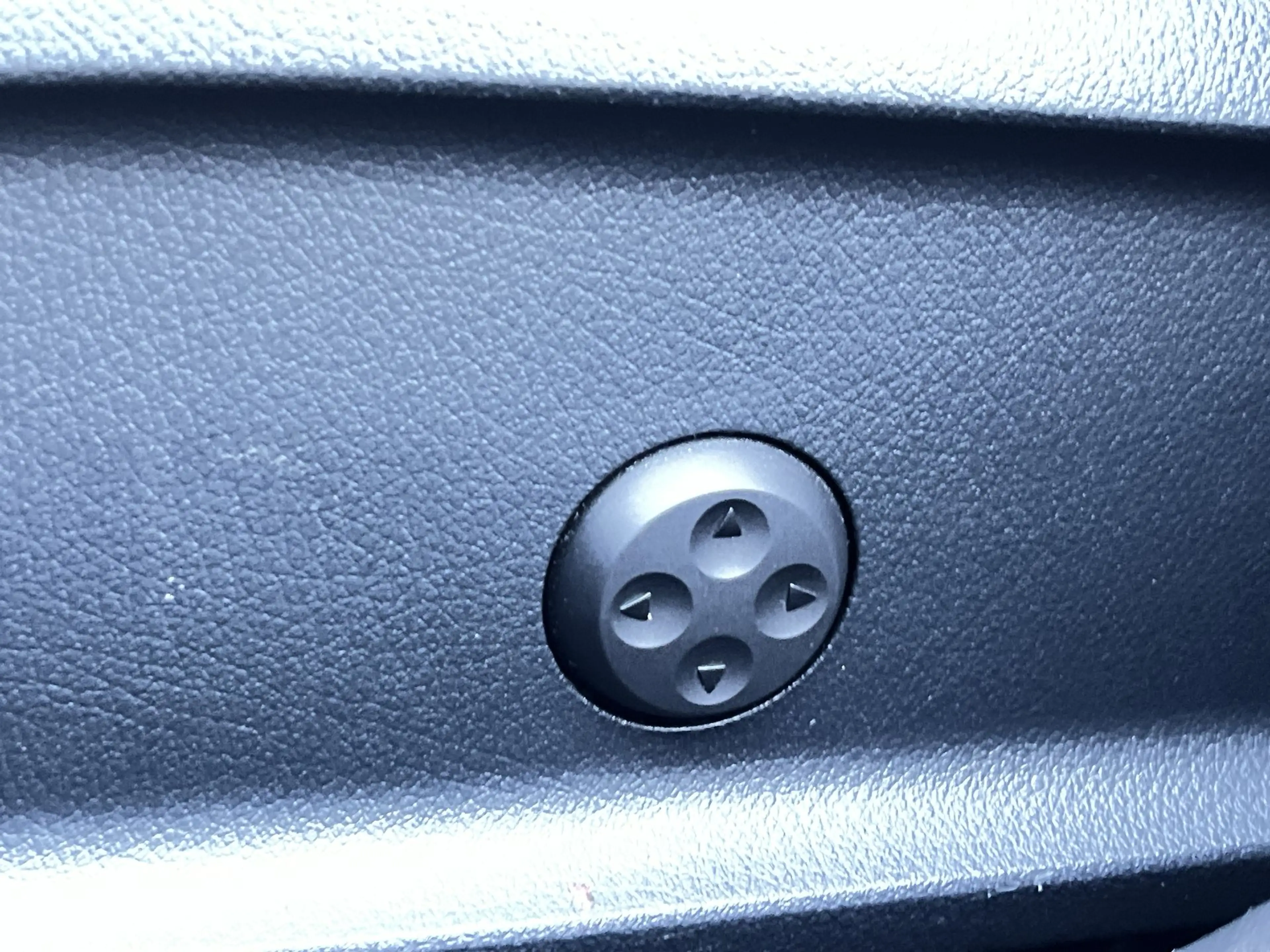 Mercedes-Benz A 250 Premium Plus |PANO|CARPLAY|CLIMA|AMG-LINE|CLIMA| 5 — photo 34